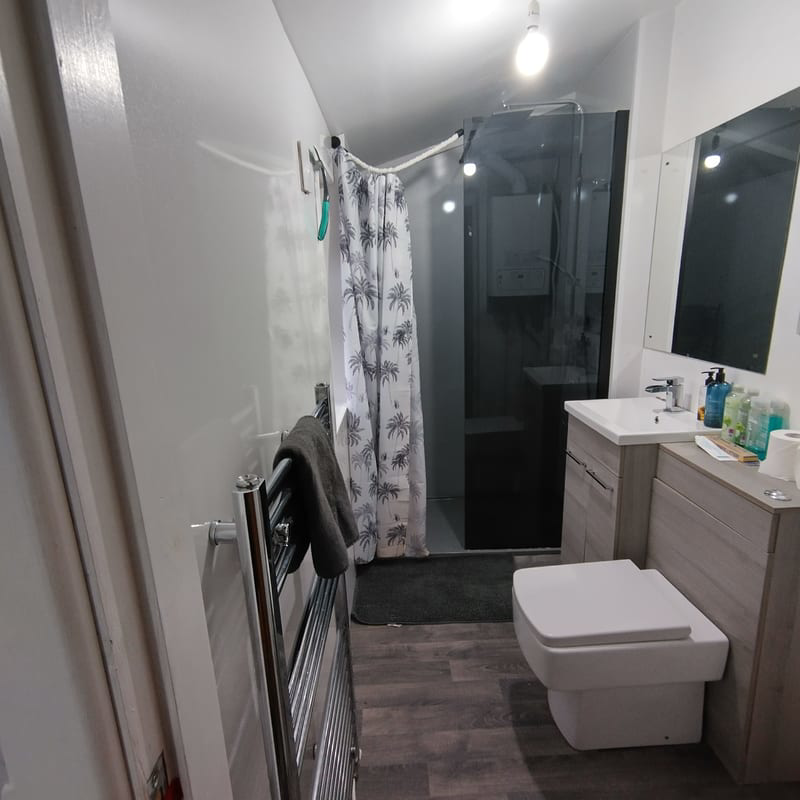Caernarfon Road, Bangor, LL57, photo 4