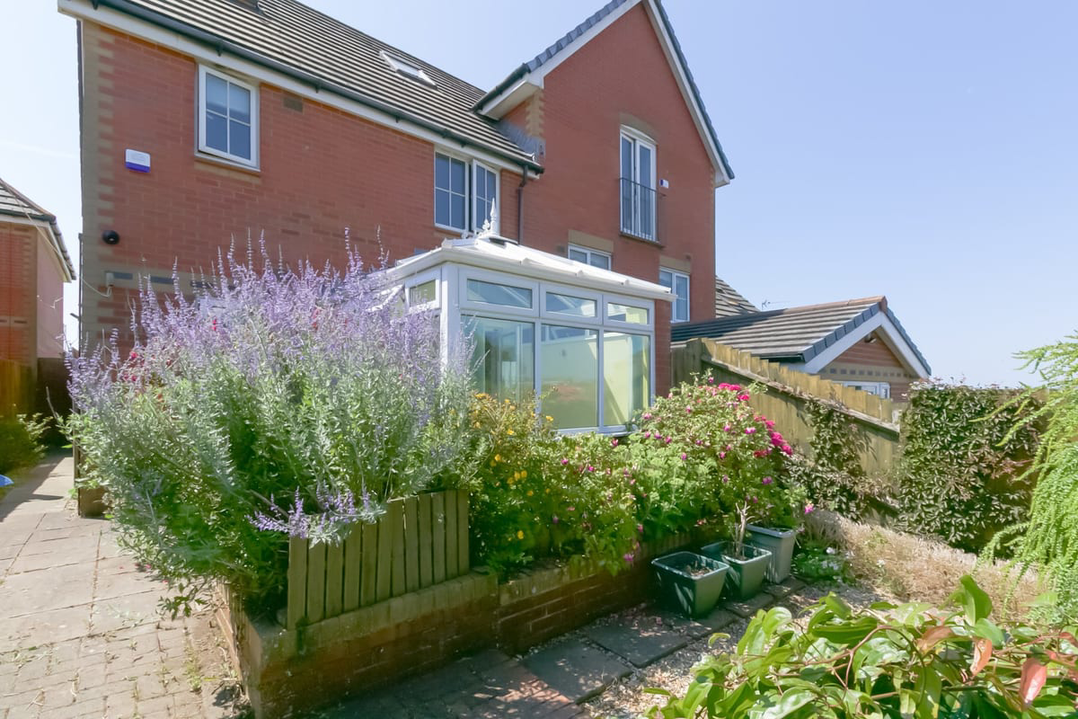 Heol Eryr Mor, Barry, CF62, photo 35