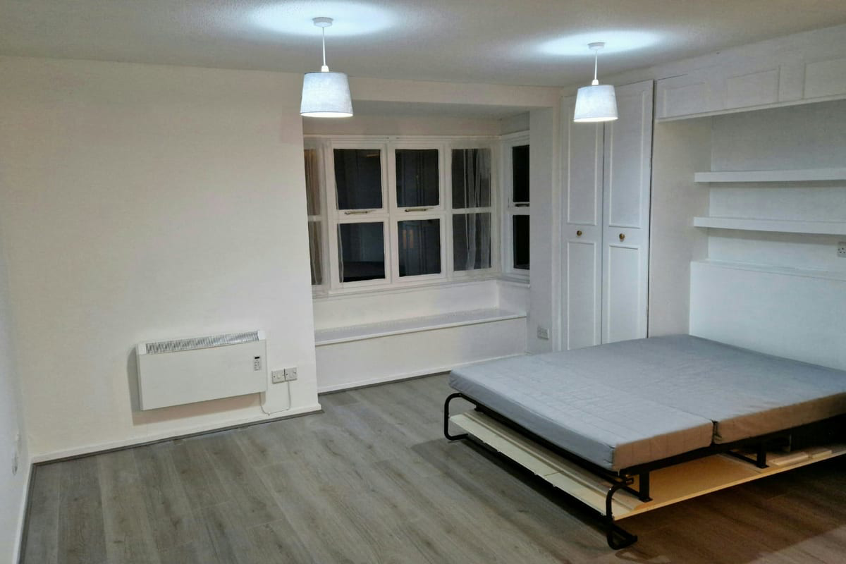 Kingsdale Court, Swanscombe, DA10, photo 3