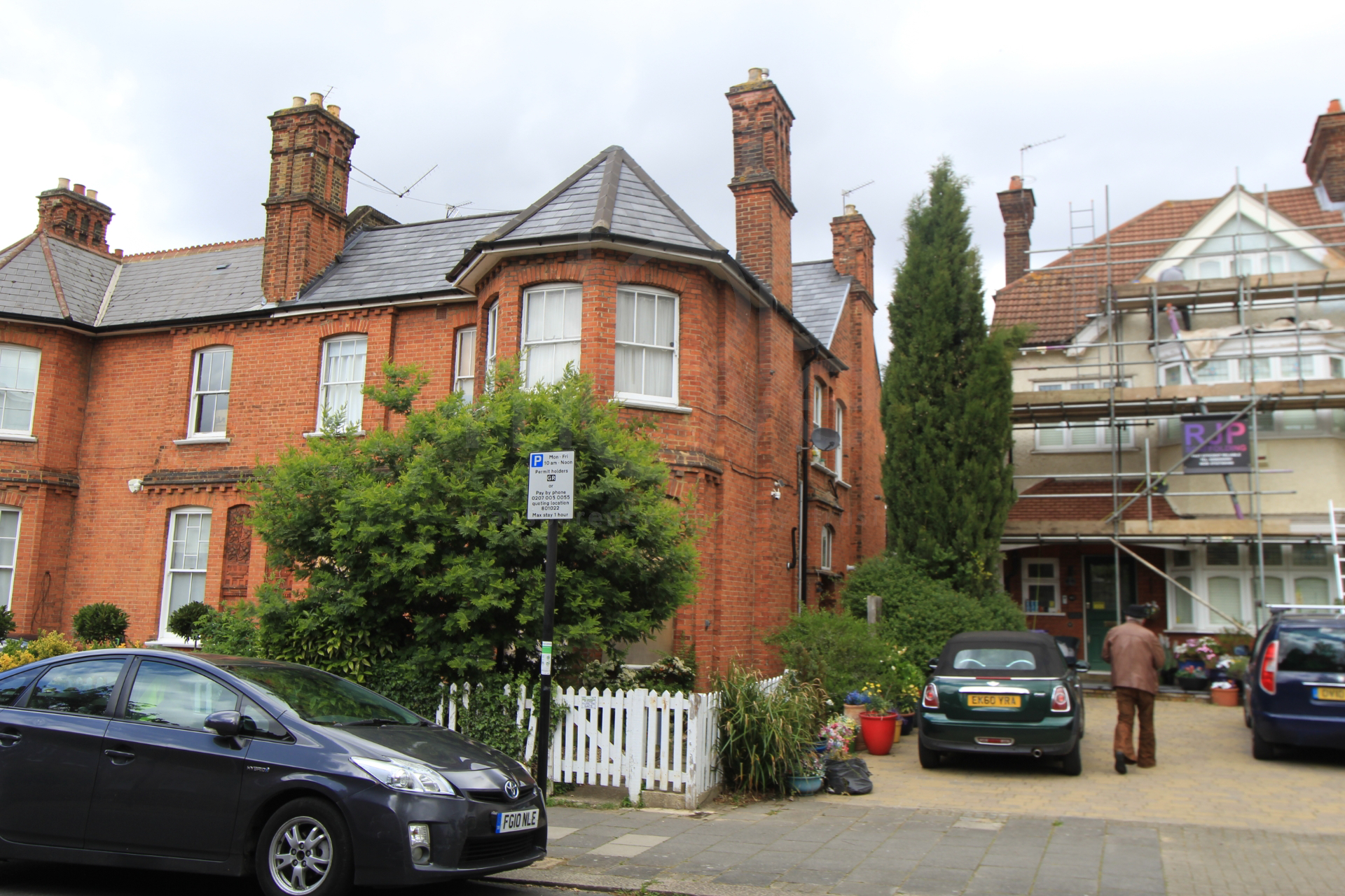 Telford Avenue, London, SW2