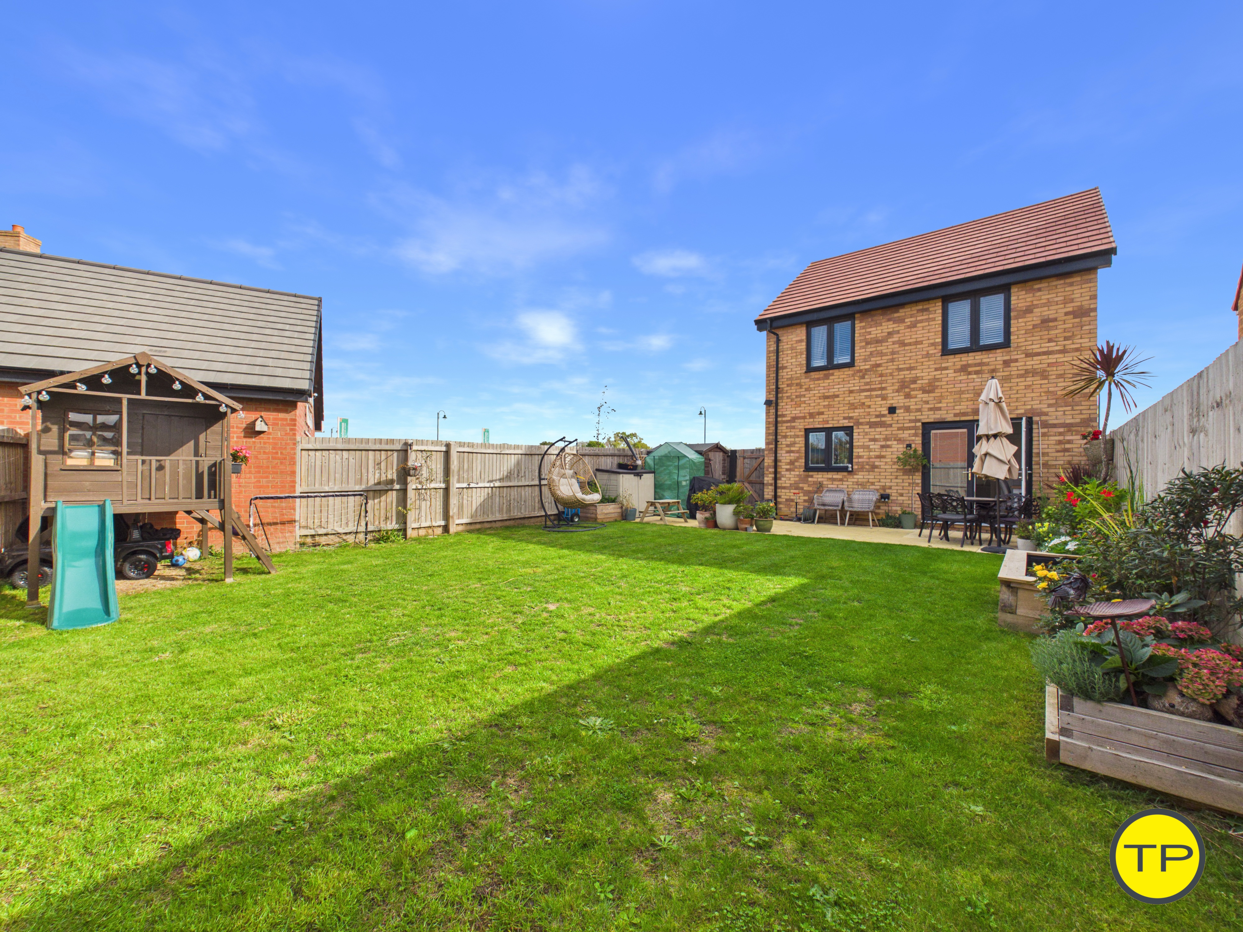 Aqua Drive, Hampton Woods, PE7, photo 32
