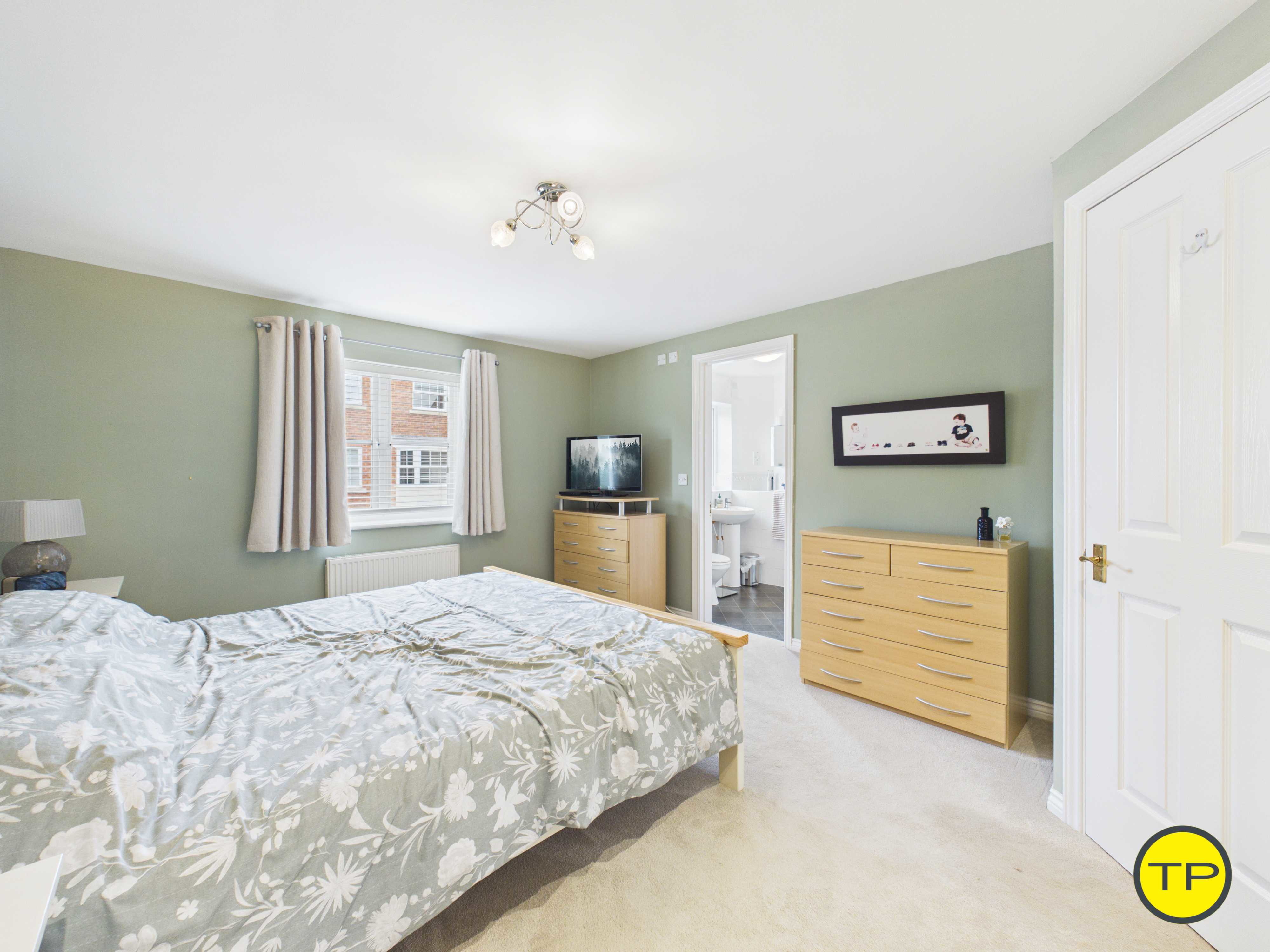 Sandhurst Road, Hampton Vale, PE7, photo 33