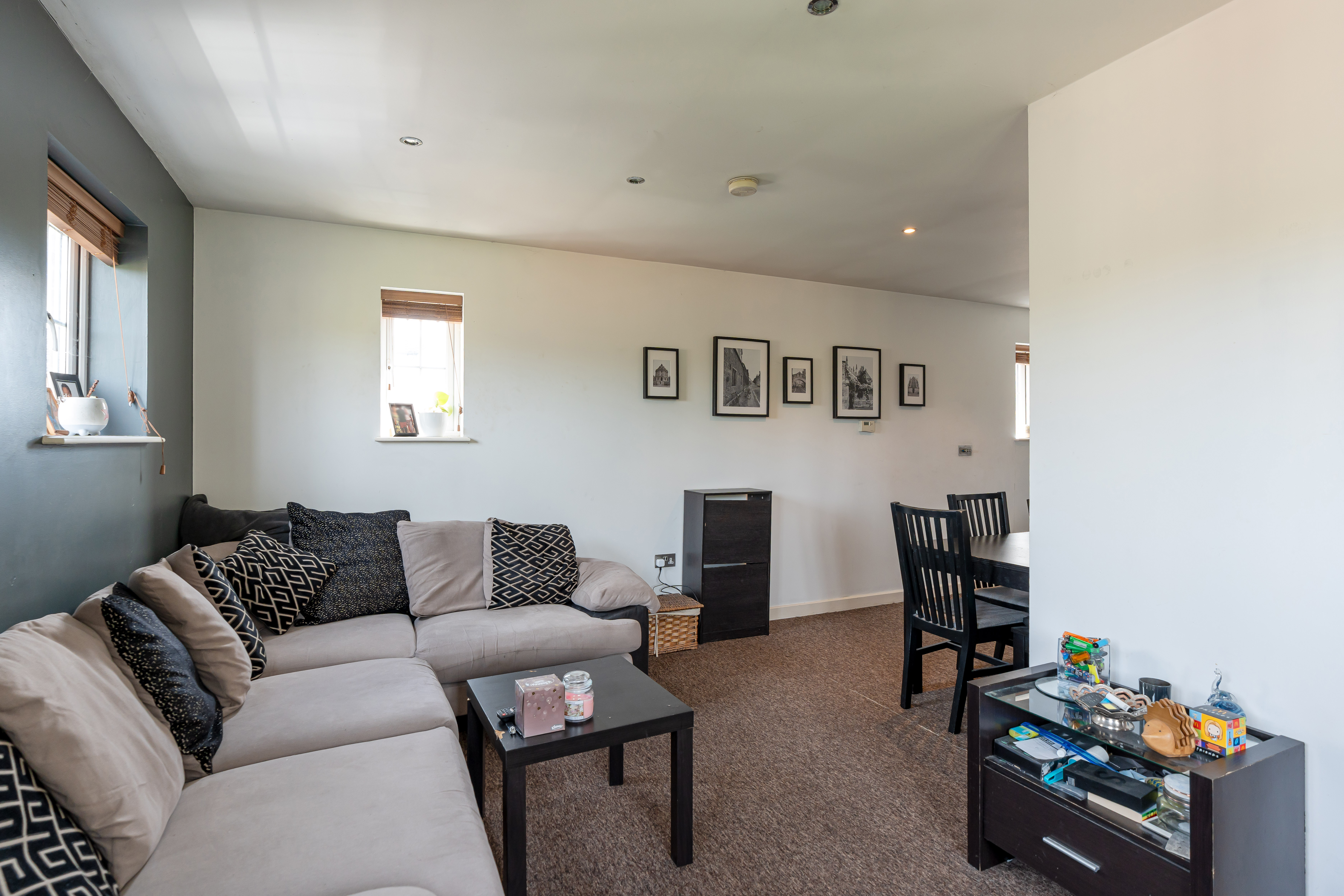 20 Werrell Drive-08558