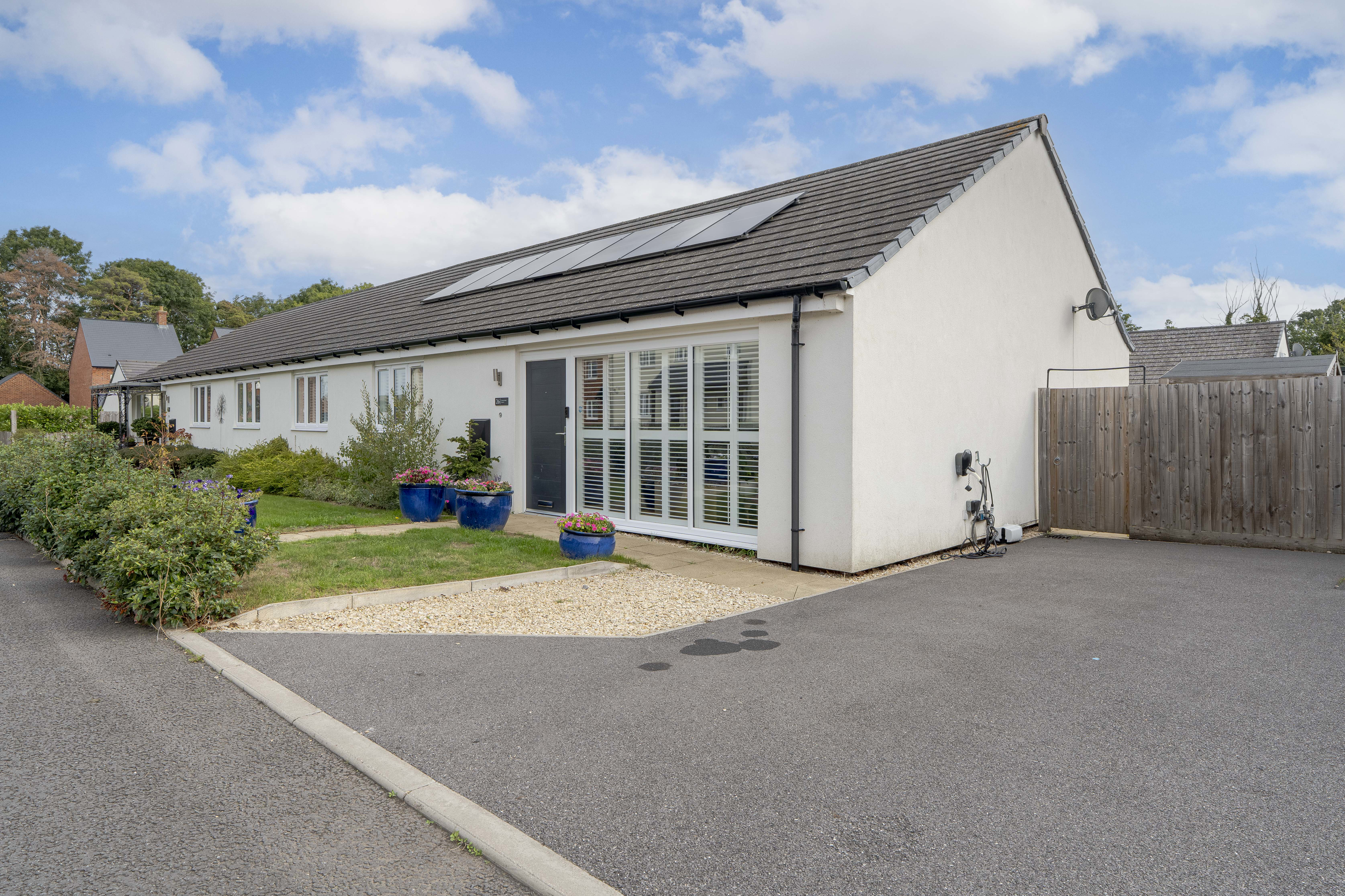 Trenchard Circle, Upper Heyford, OX25