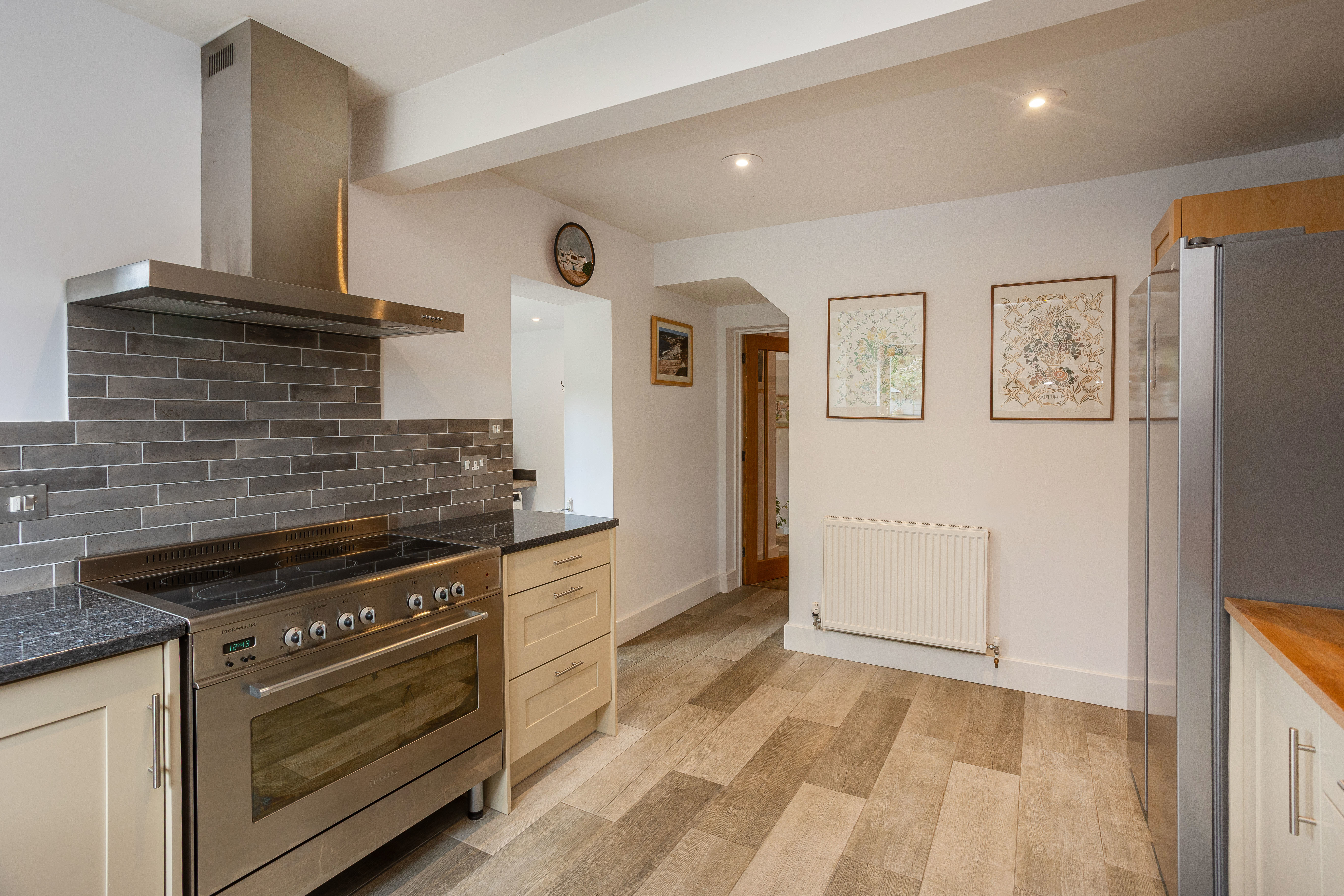 Busby Close, Stonesfield, OX29, photo 12