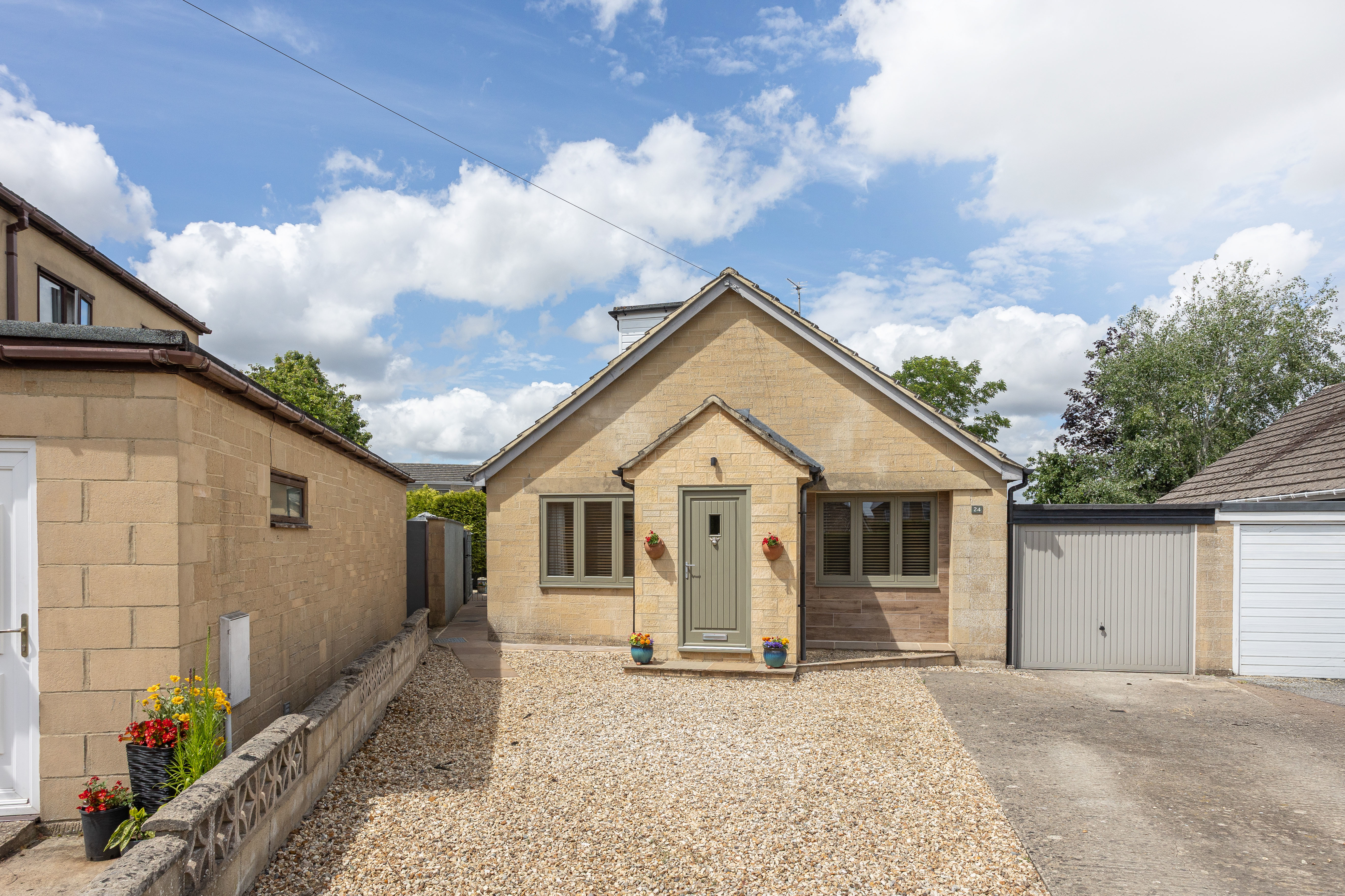 Busby Close, Stonesfield, OX29