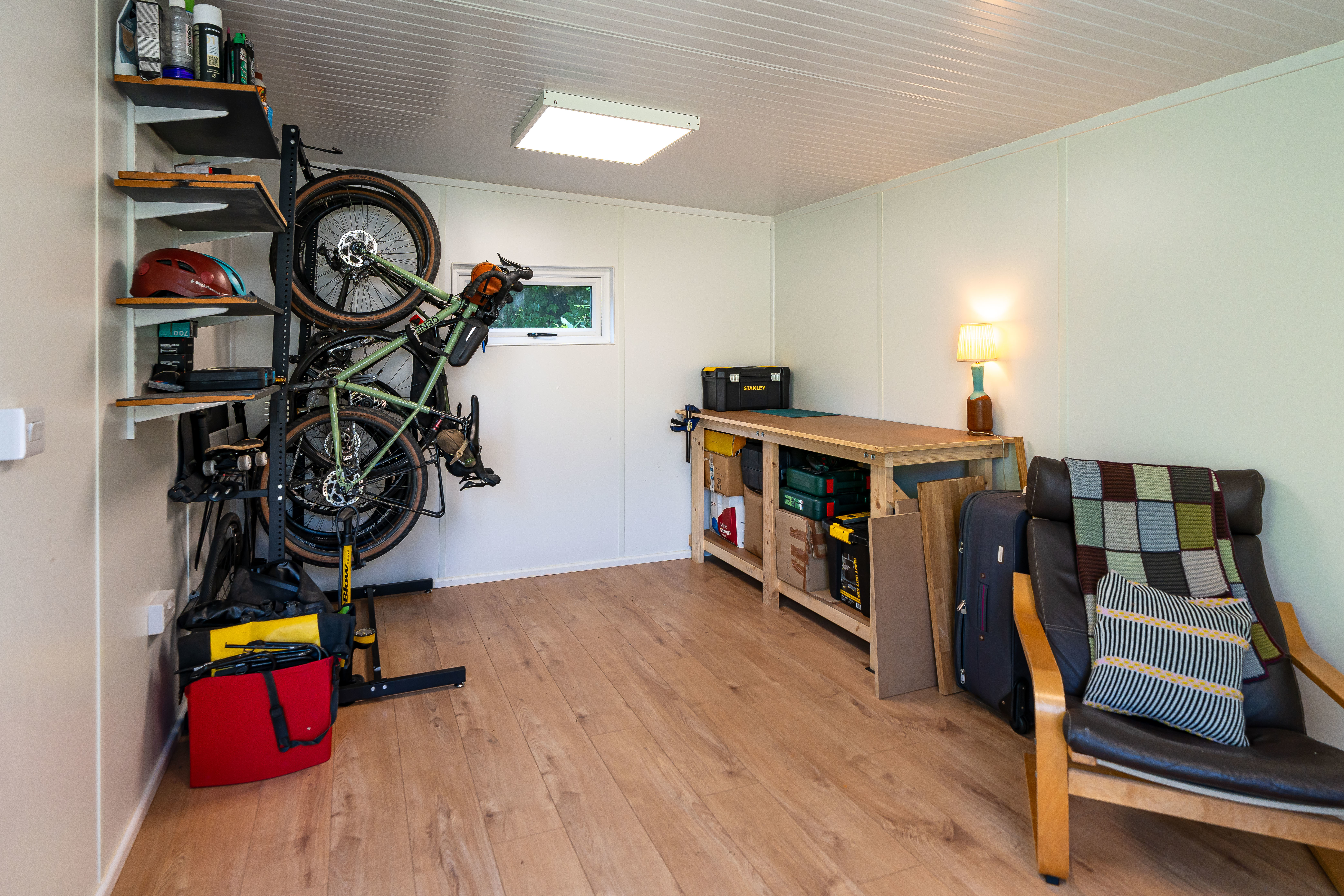 25 Crabtree Road-06976