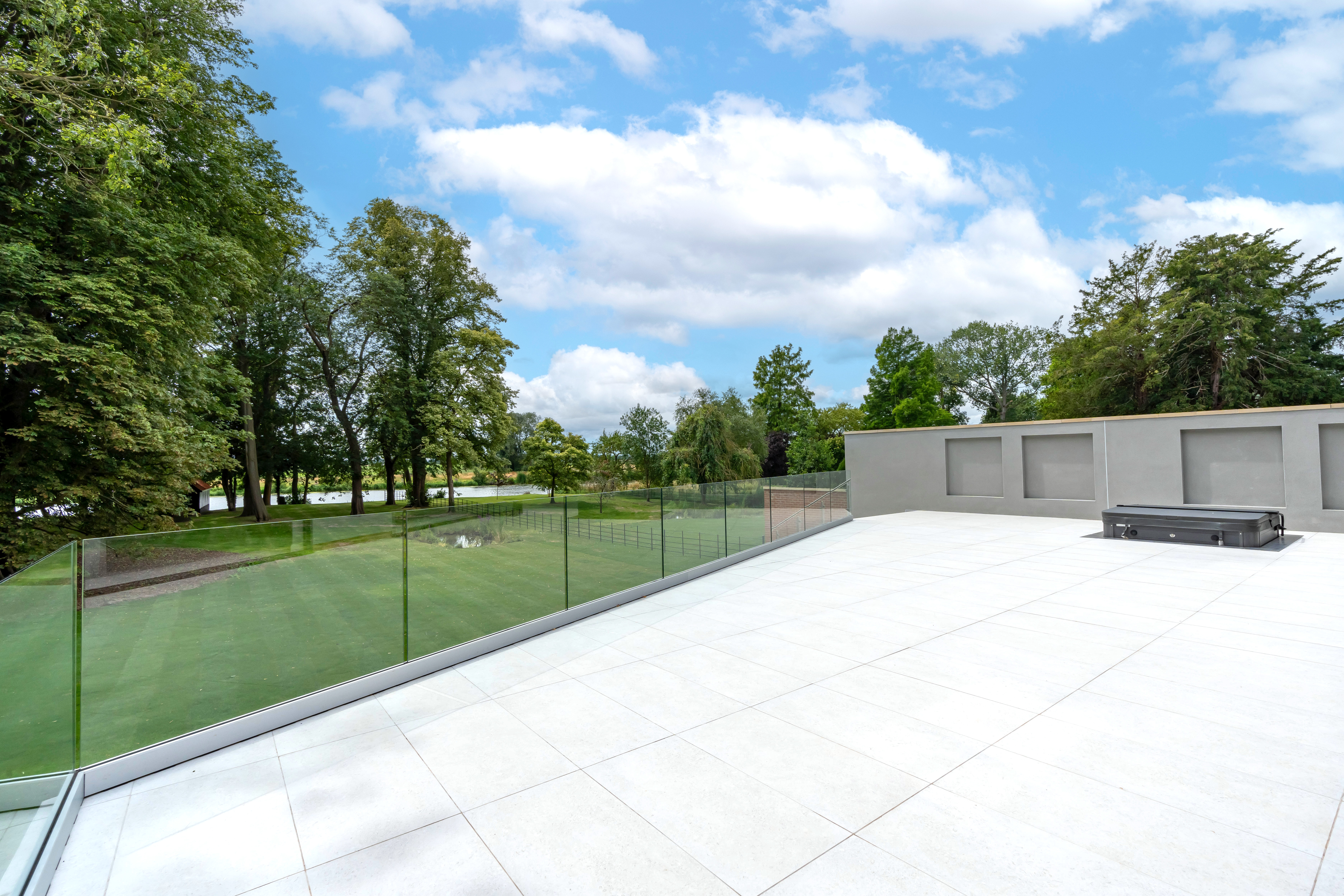 Exceptional Riverside New Home, The Court House, Burcot, OX14, photo 4