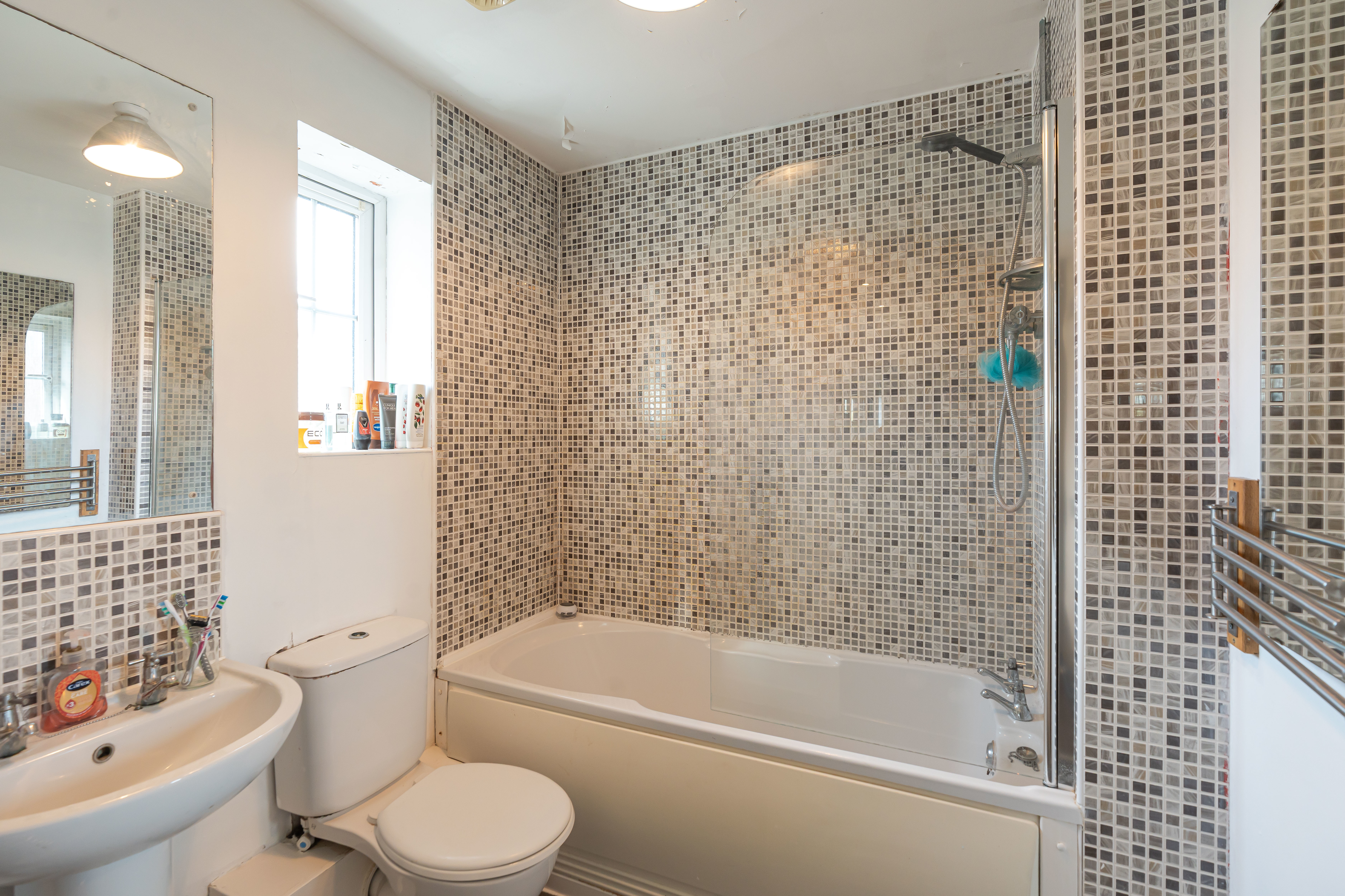 20 Werrell Drive-08533