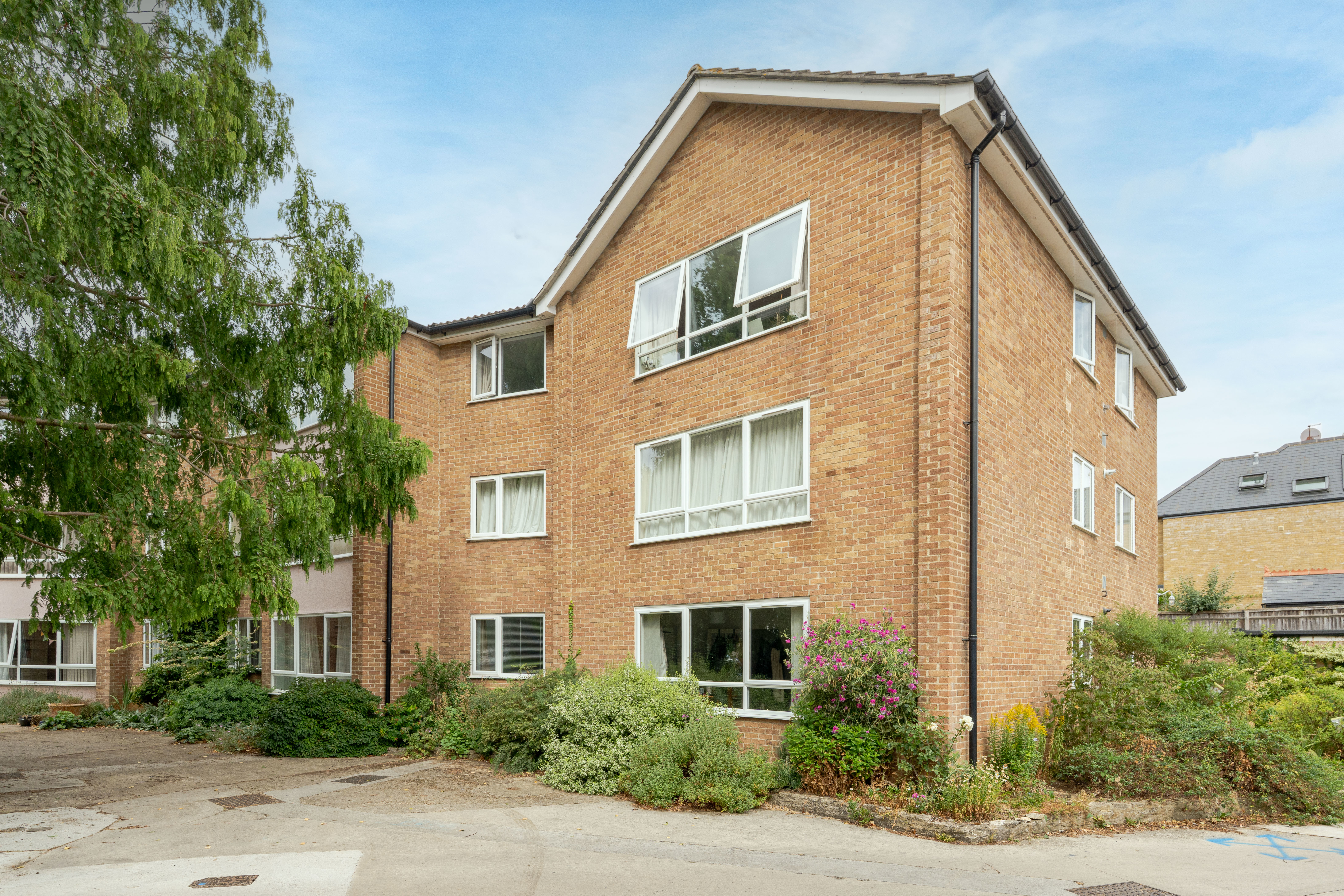 Hawkswell Gardens, Oxford, OX2