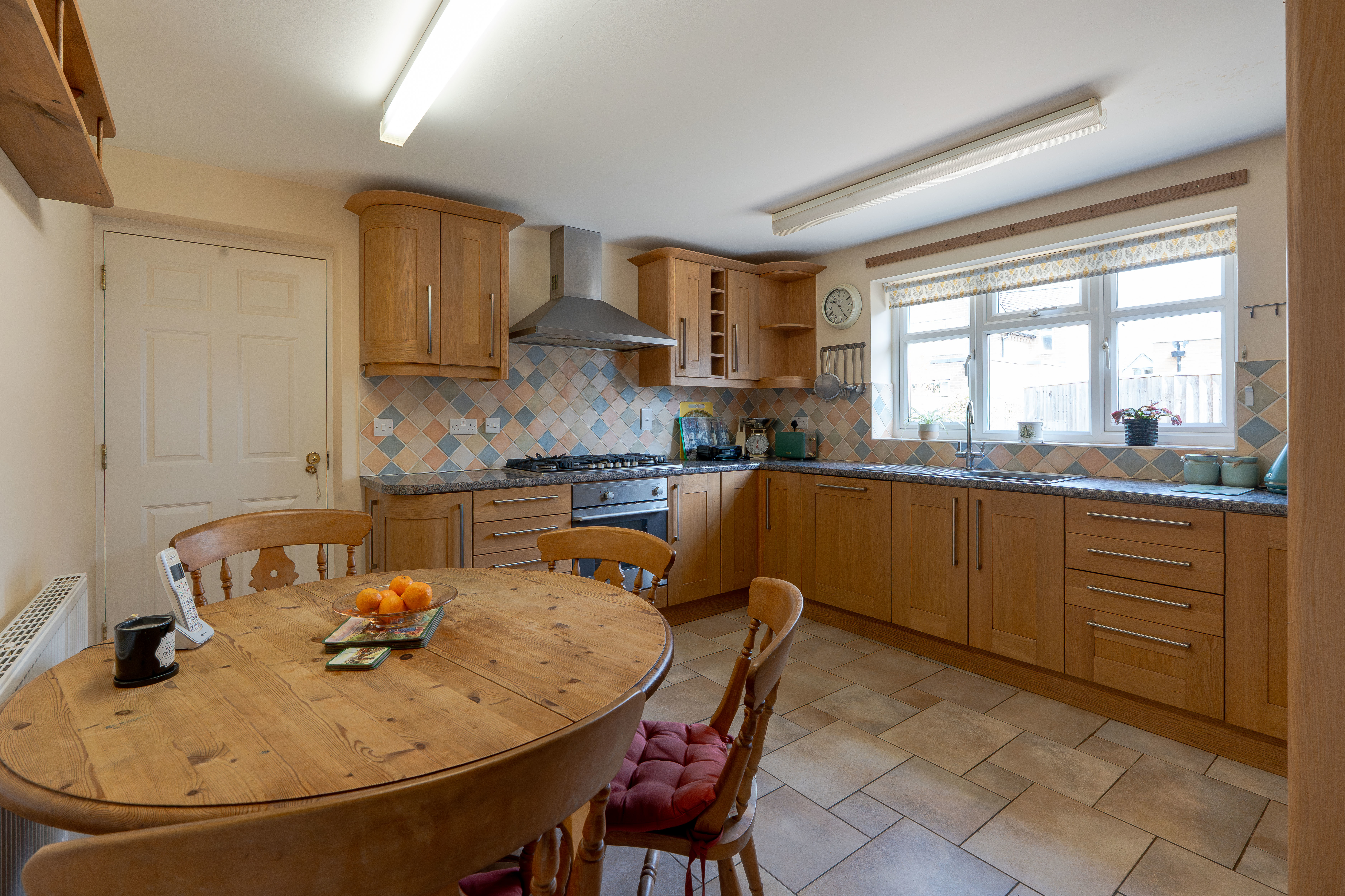Shipton Road, Woodstock, OX20, photo 6