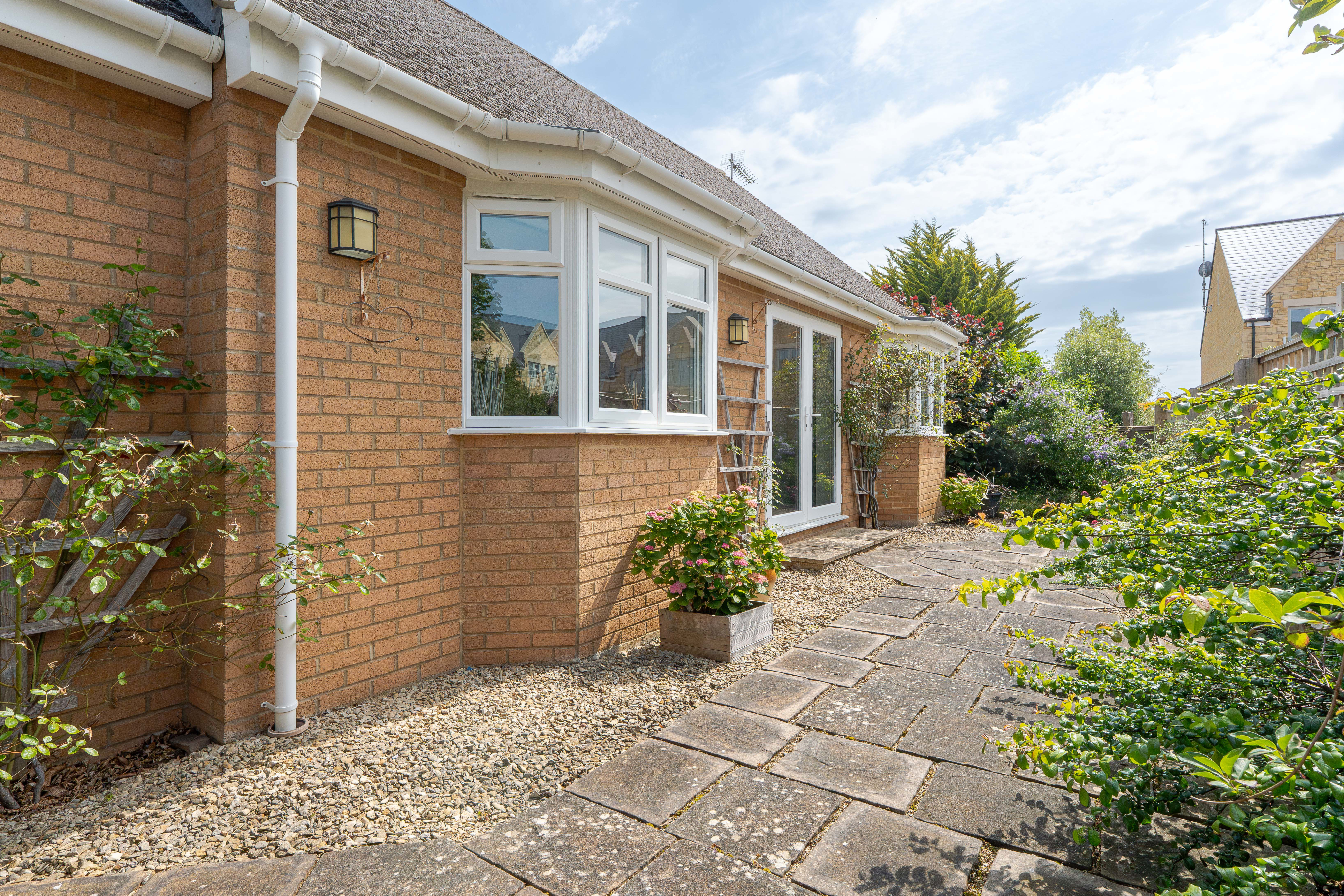 Shipton Road, Woodstock, OX20, photo 4