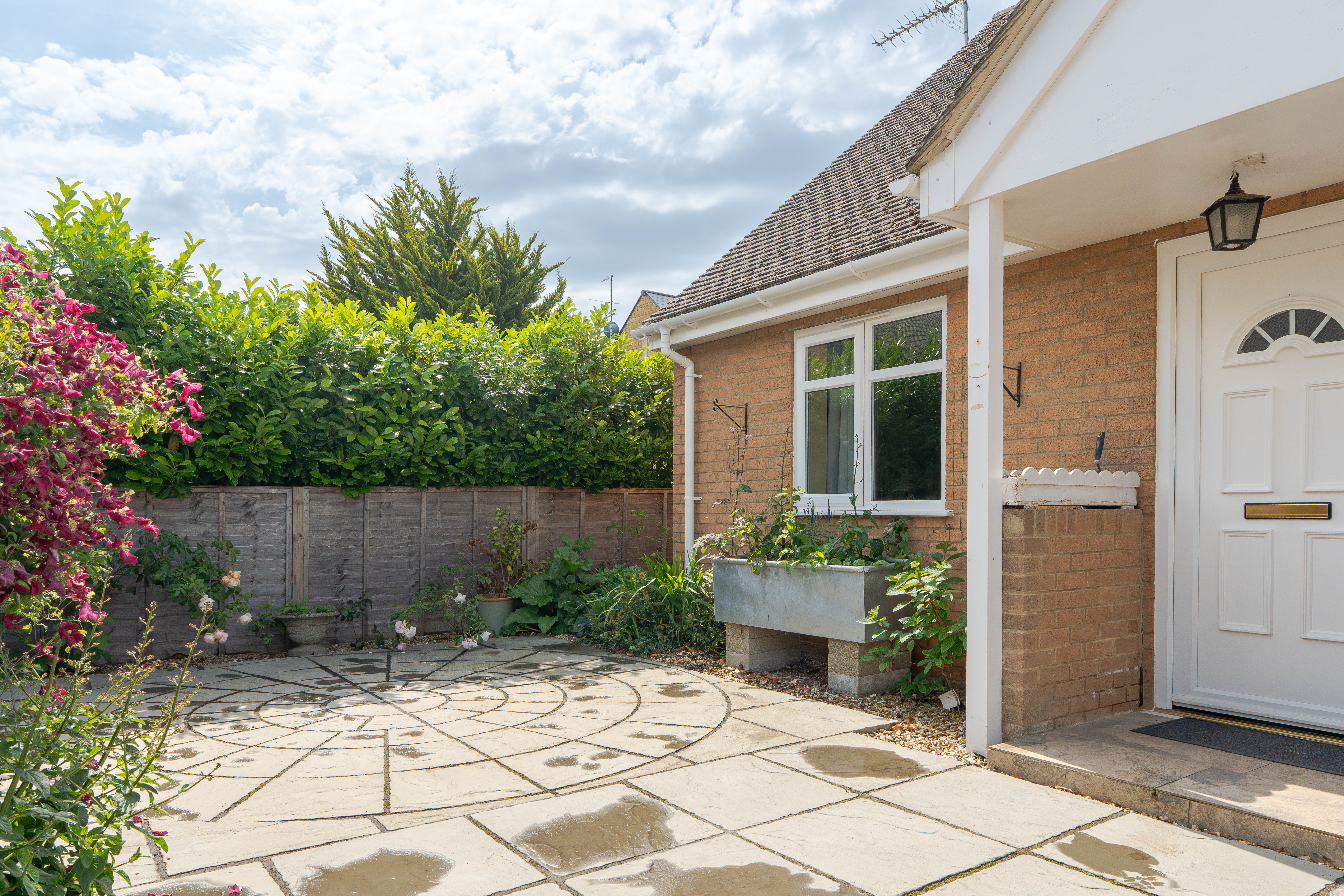 Shipton Road, Woodstock, OX20, photo 19