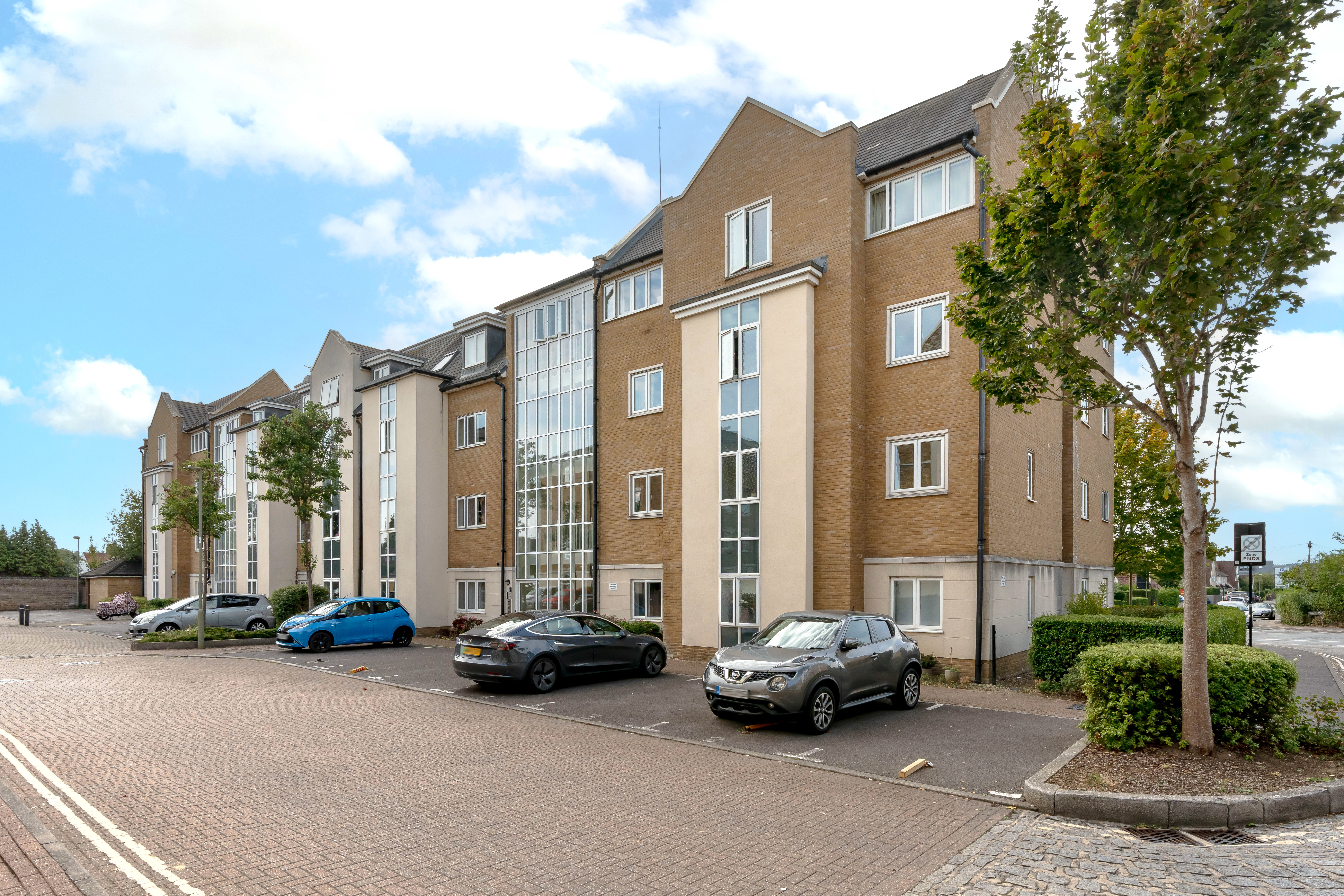 Reliance Way, Oxford, OX4