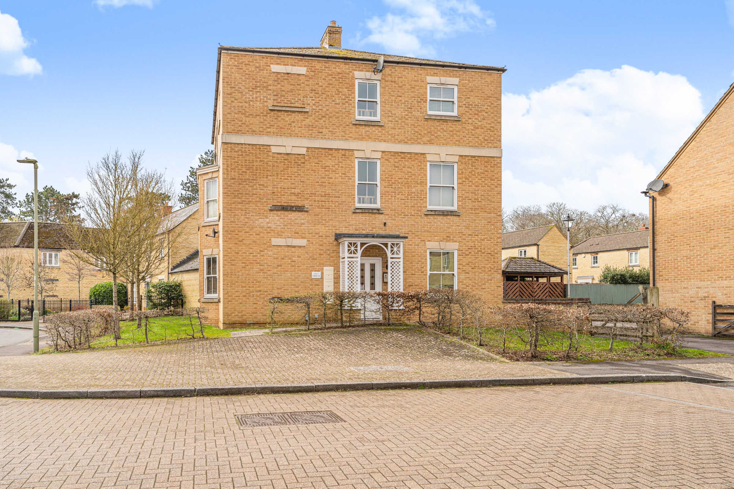 Meadow Lane, Witney, OX28