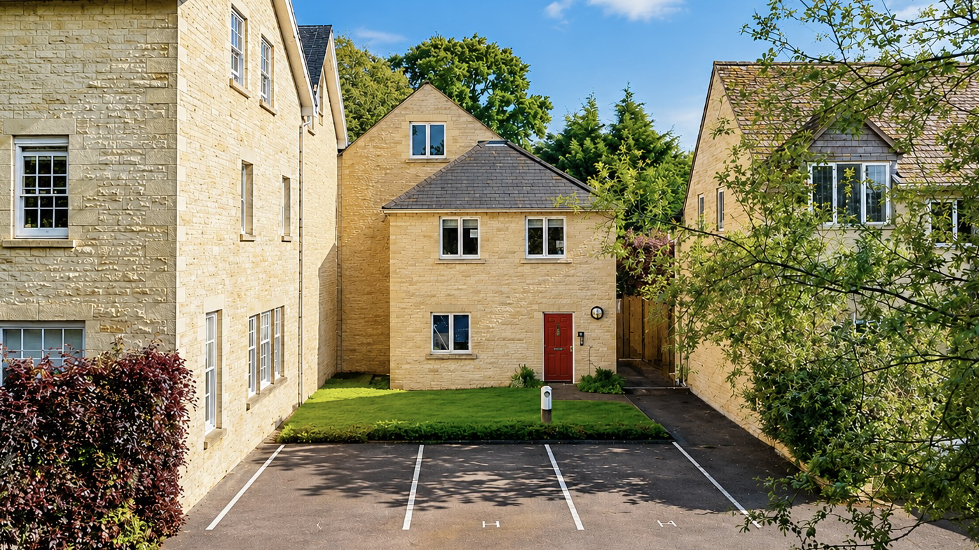 Spring Hill Road, Begbroke, OX5