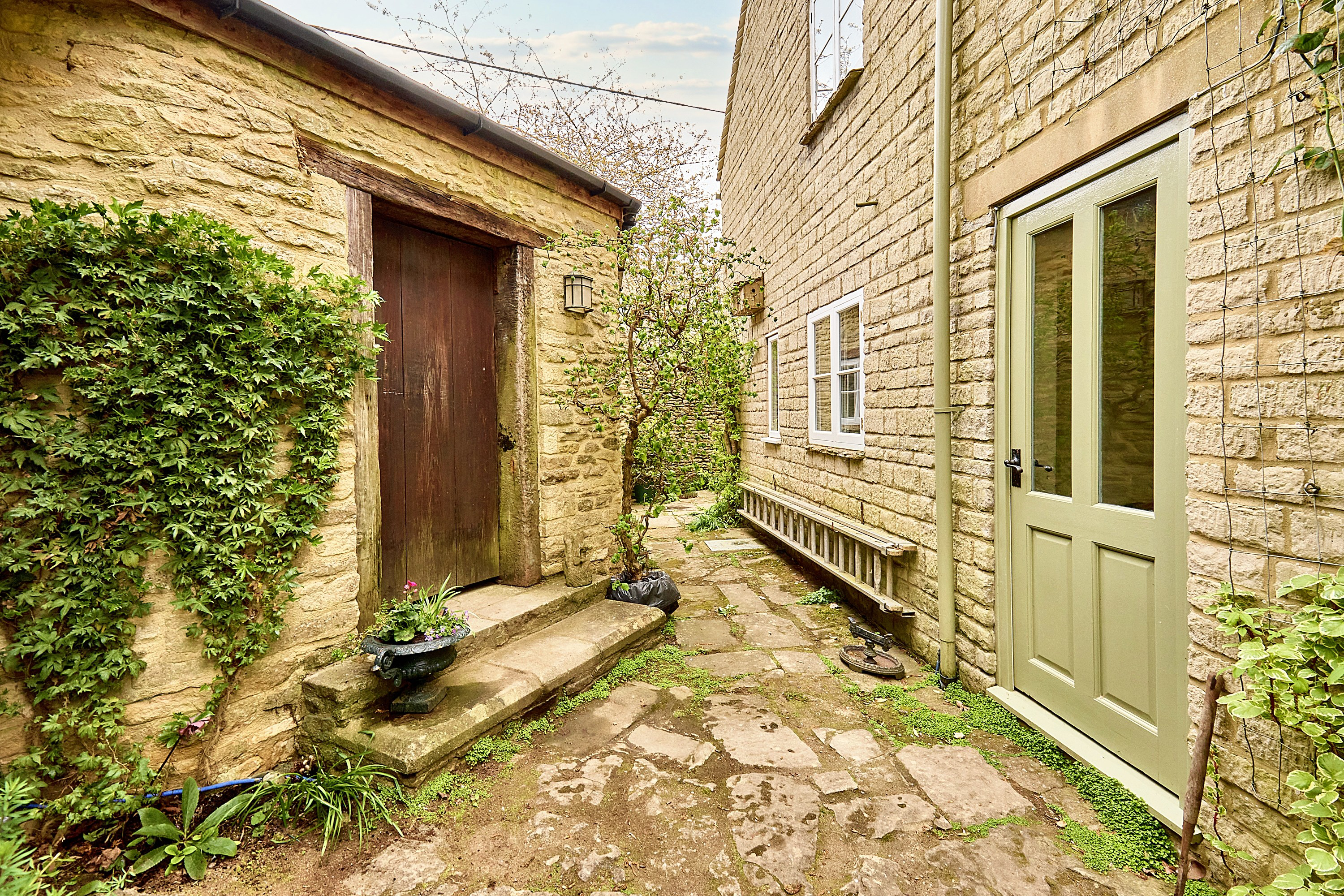 Bampton Road, Black Bourton, OX18, photo 31