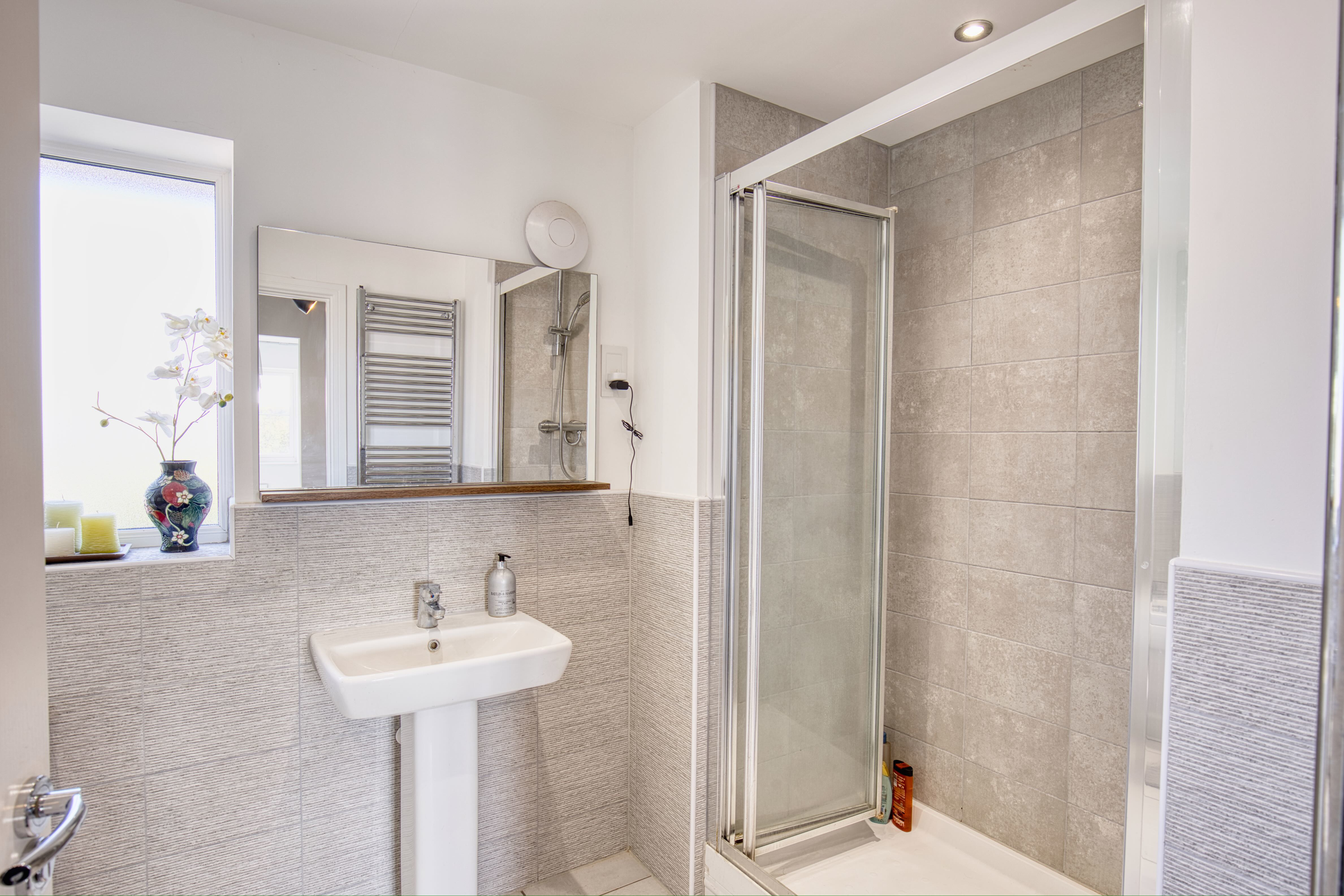 Ensuite