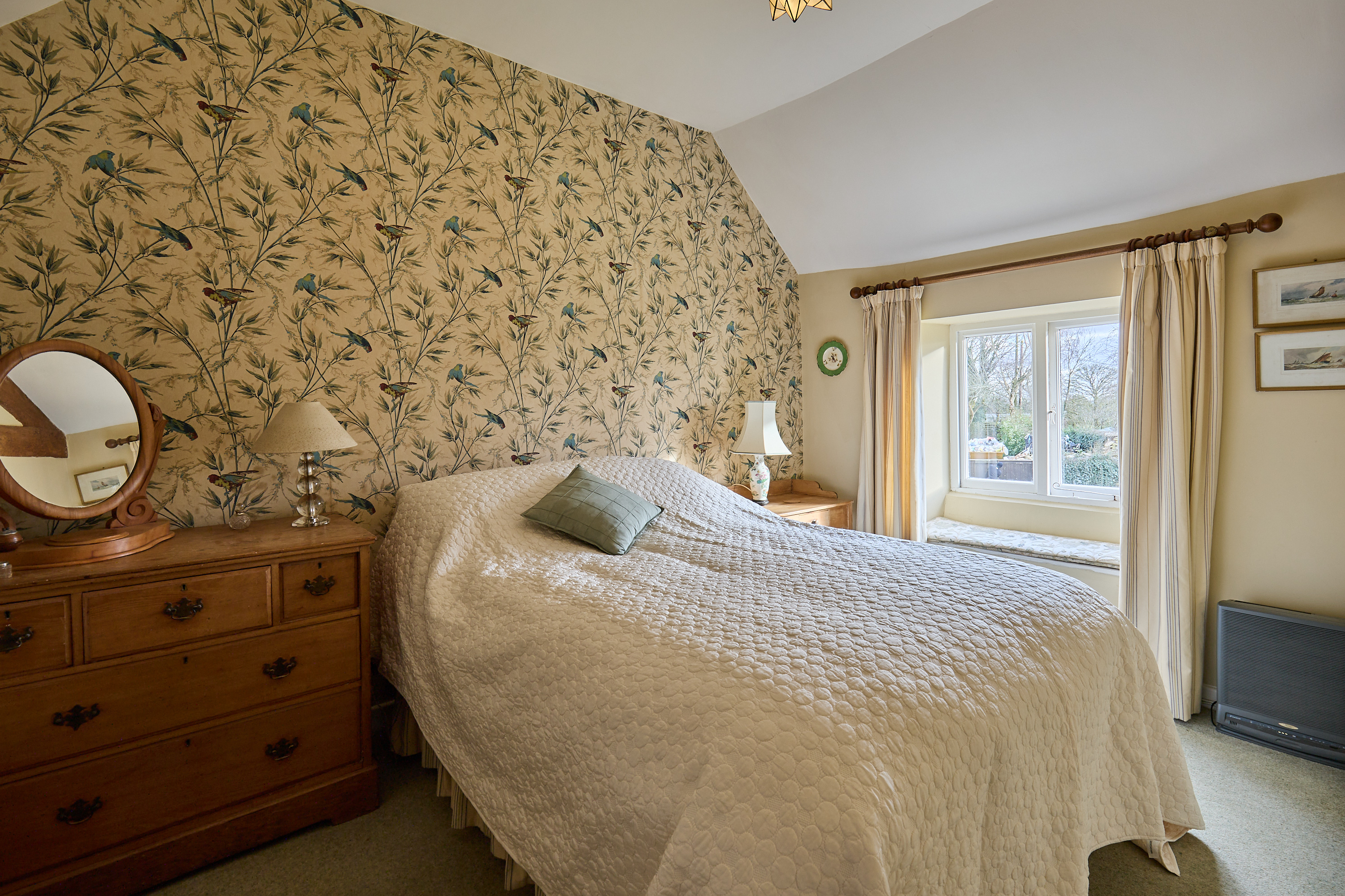 Bampton Road, Black Bourton, OX18, photo 16