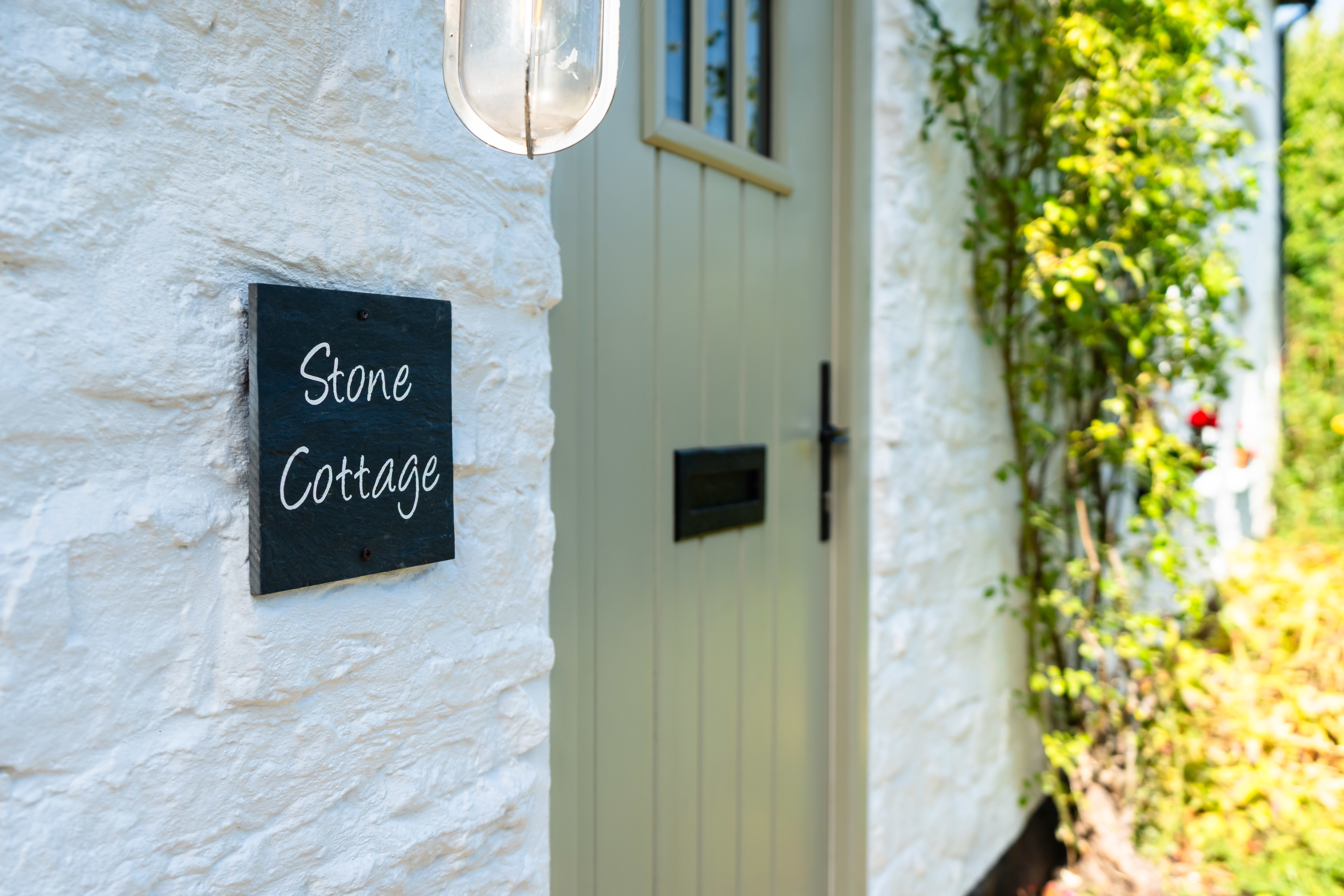 Stone Cottage, 13 Little London Green, Oakley, Aylesbury, HP18 9QL, photo 2