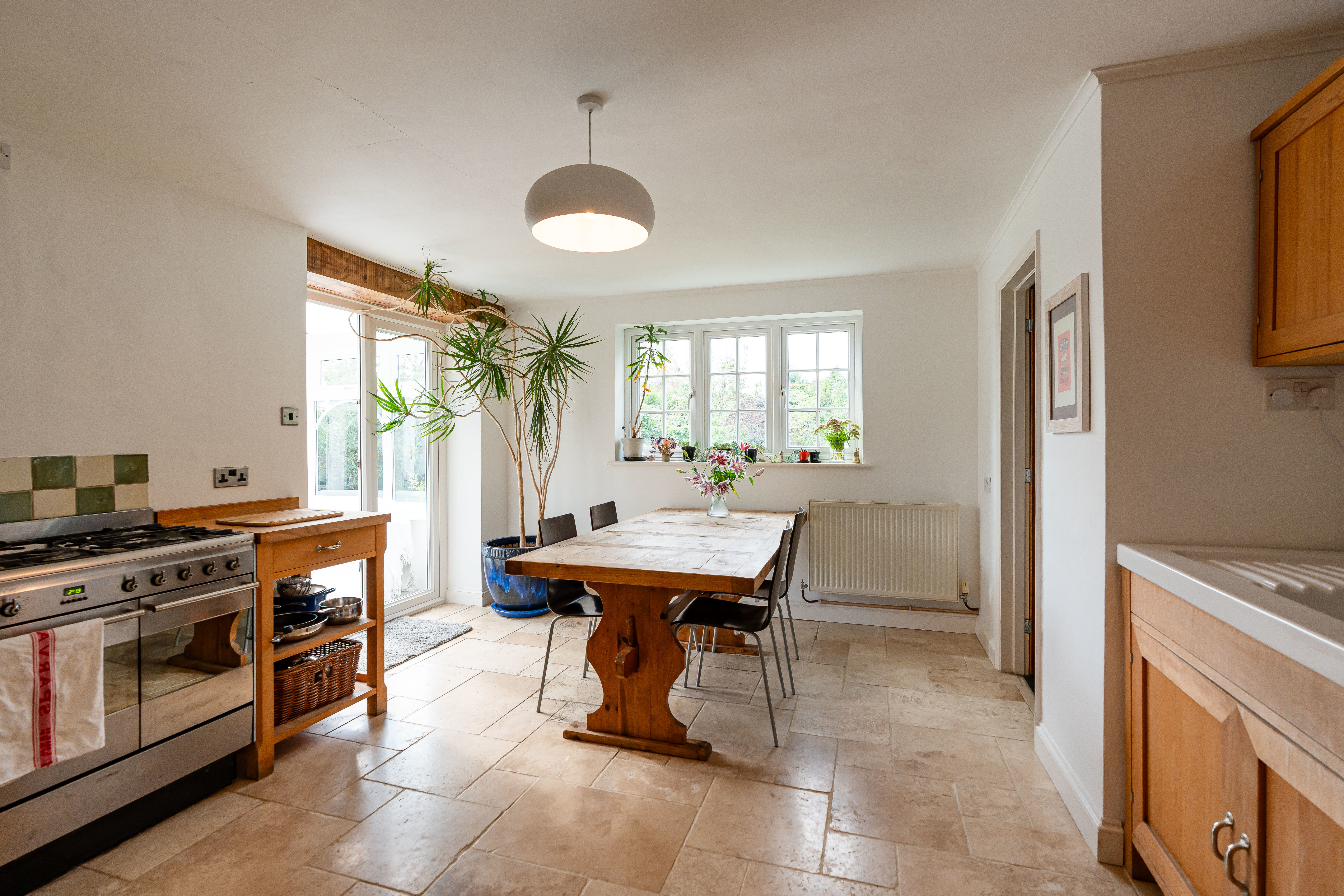 Stone Cottage, 13 Little London Green, Oakley, Aylesbury, HP18 9QL, photo 6