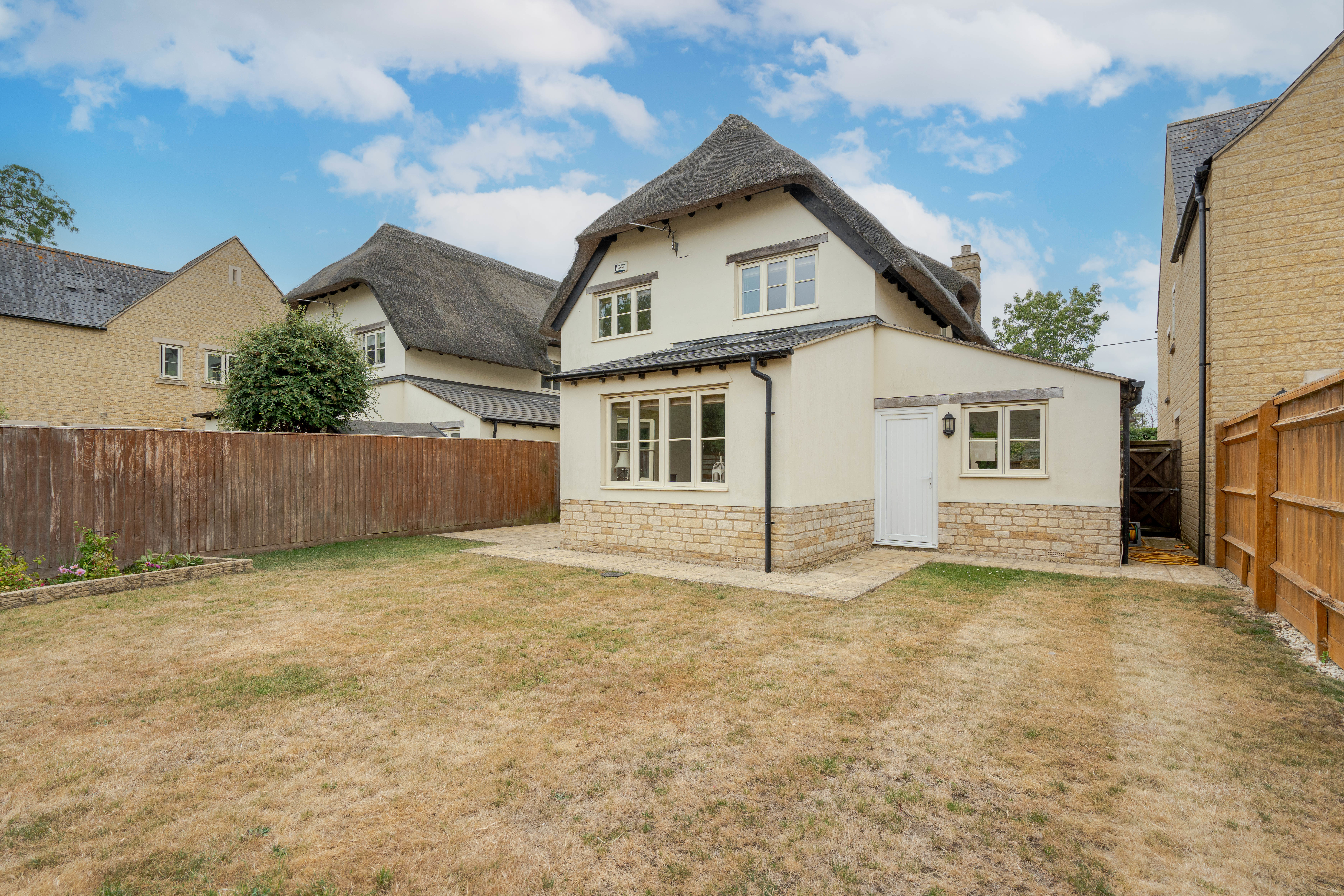 Abingdon Road, Standlake, OX29