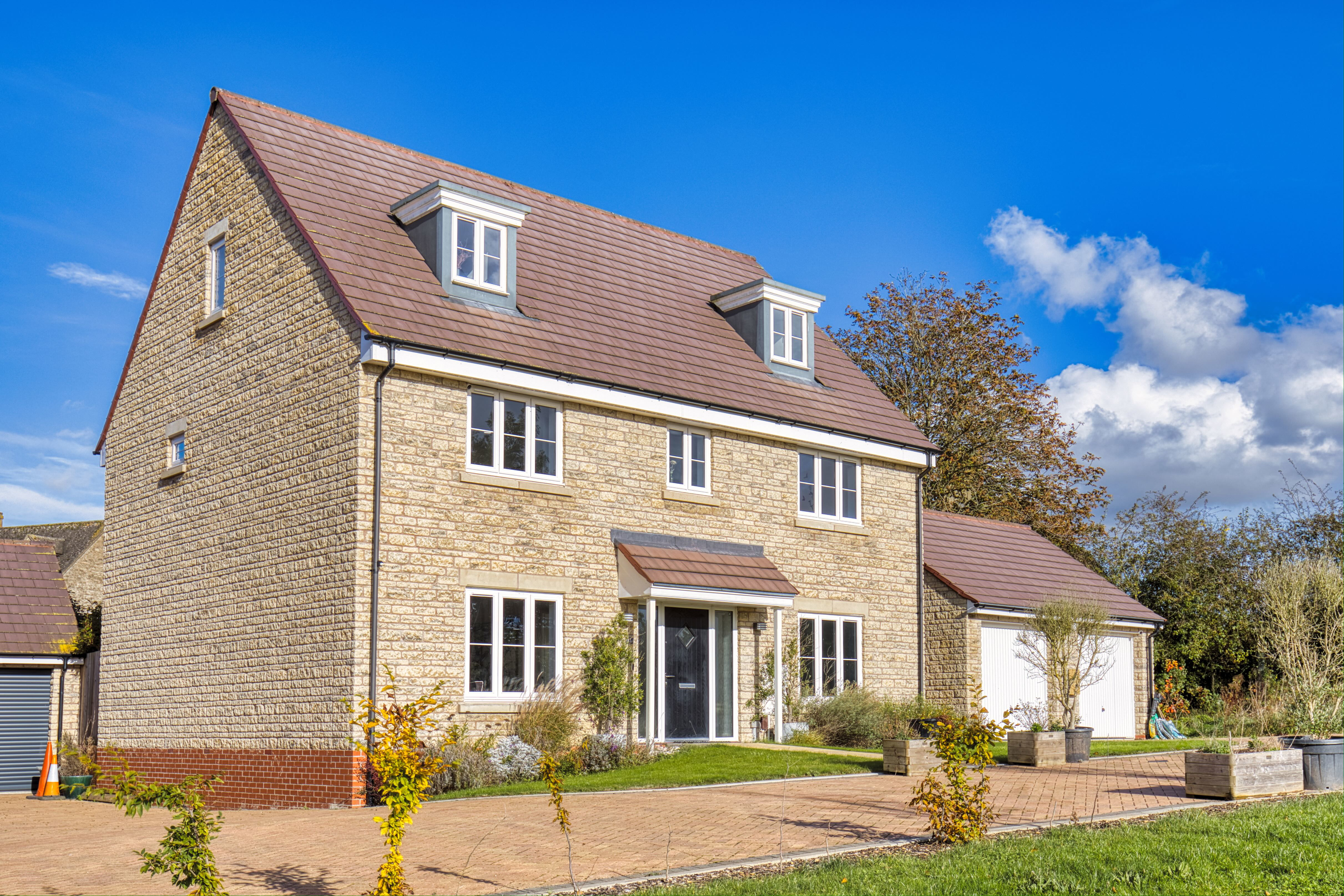Castell Place, Eynsham, OX29