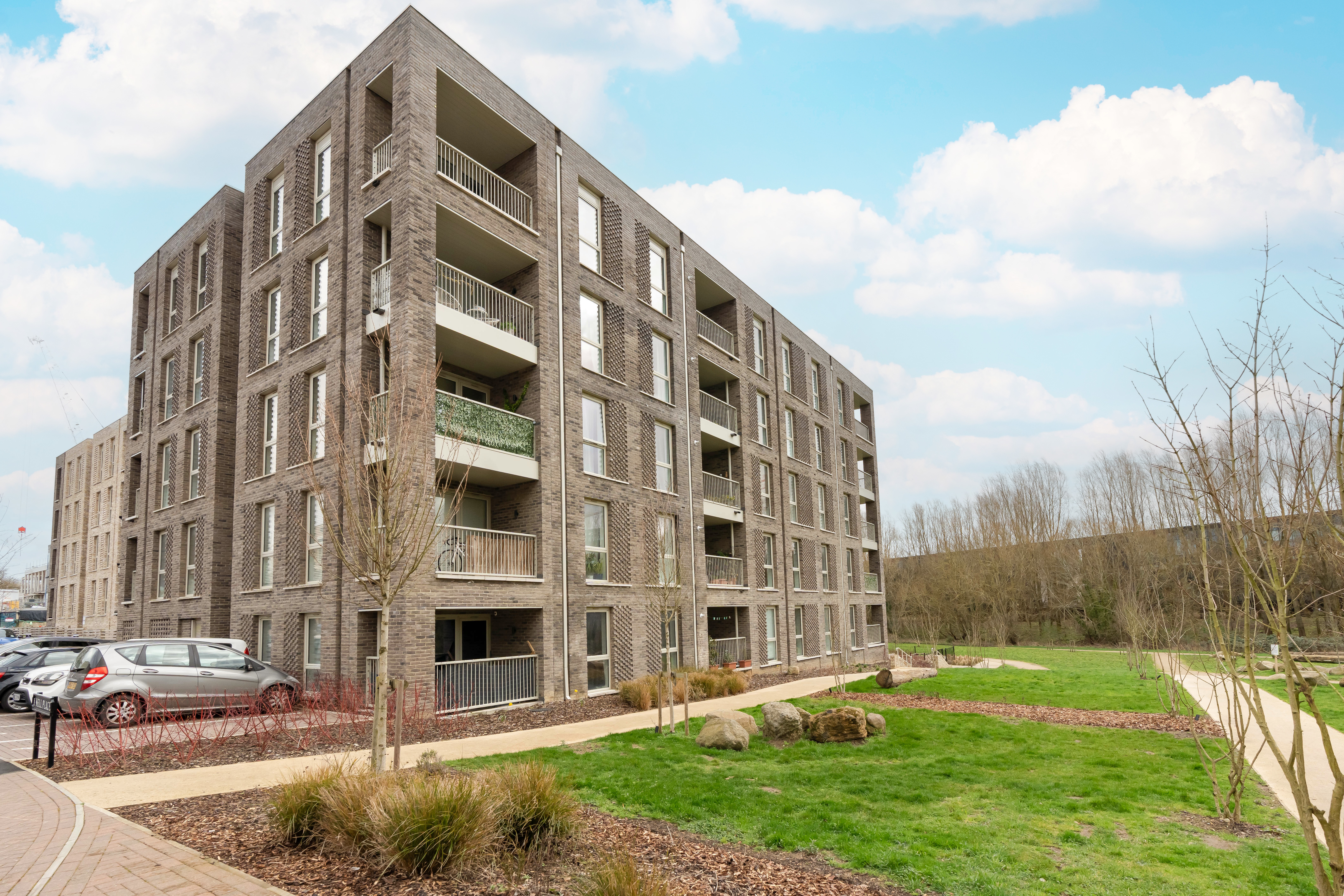 Daly Close, Littlemore, OX4