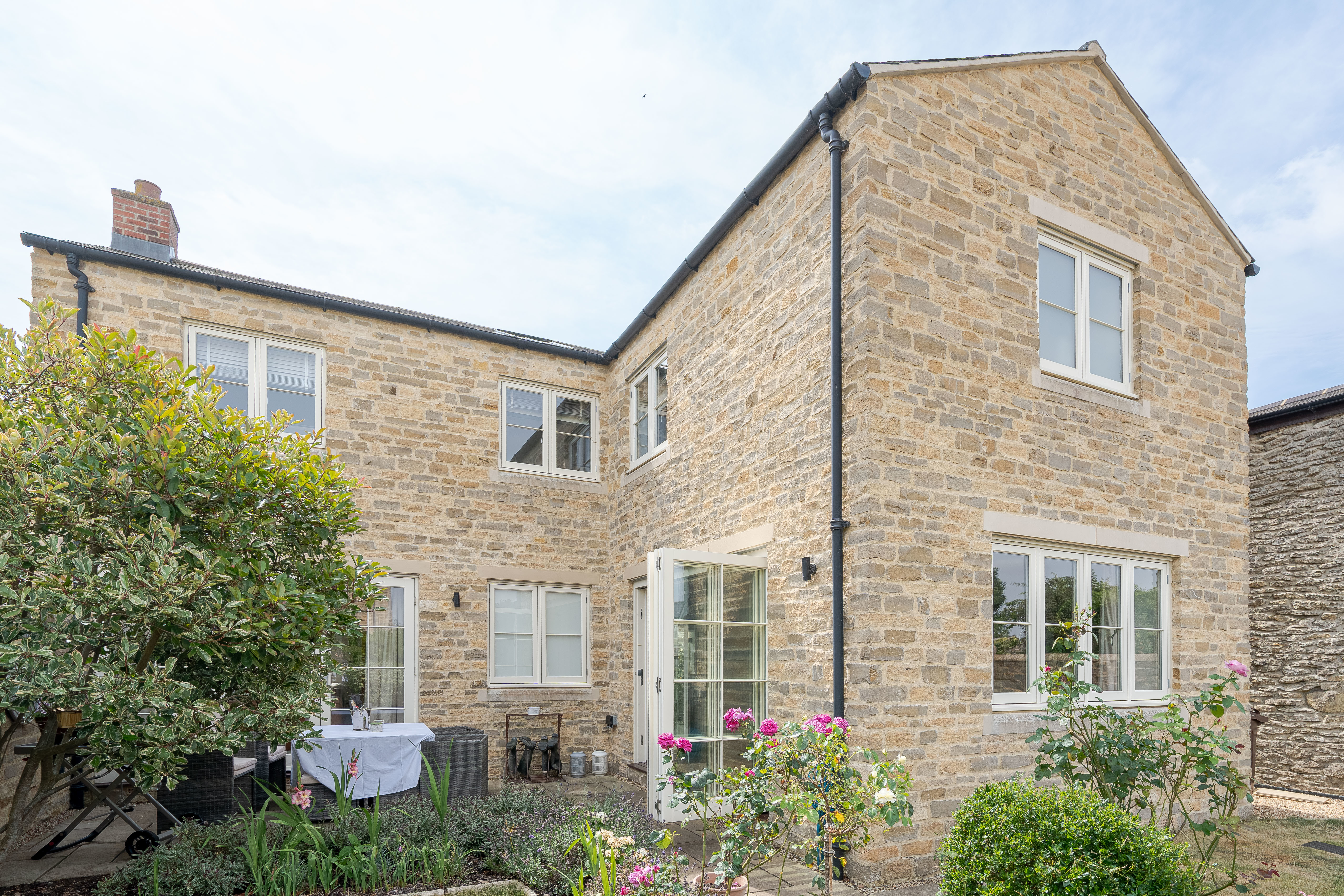 Markhams Court, Charlton On Otmoor, OX5, photo 25