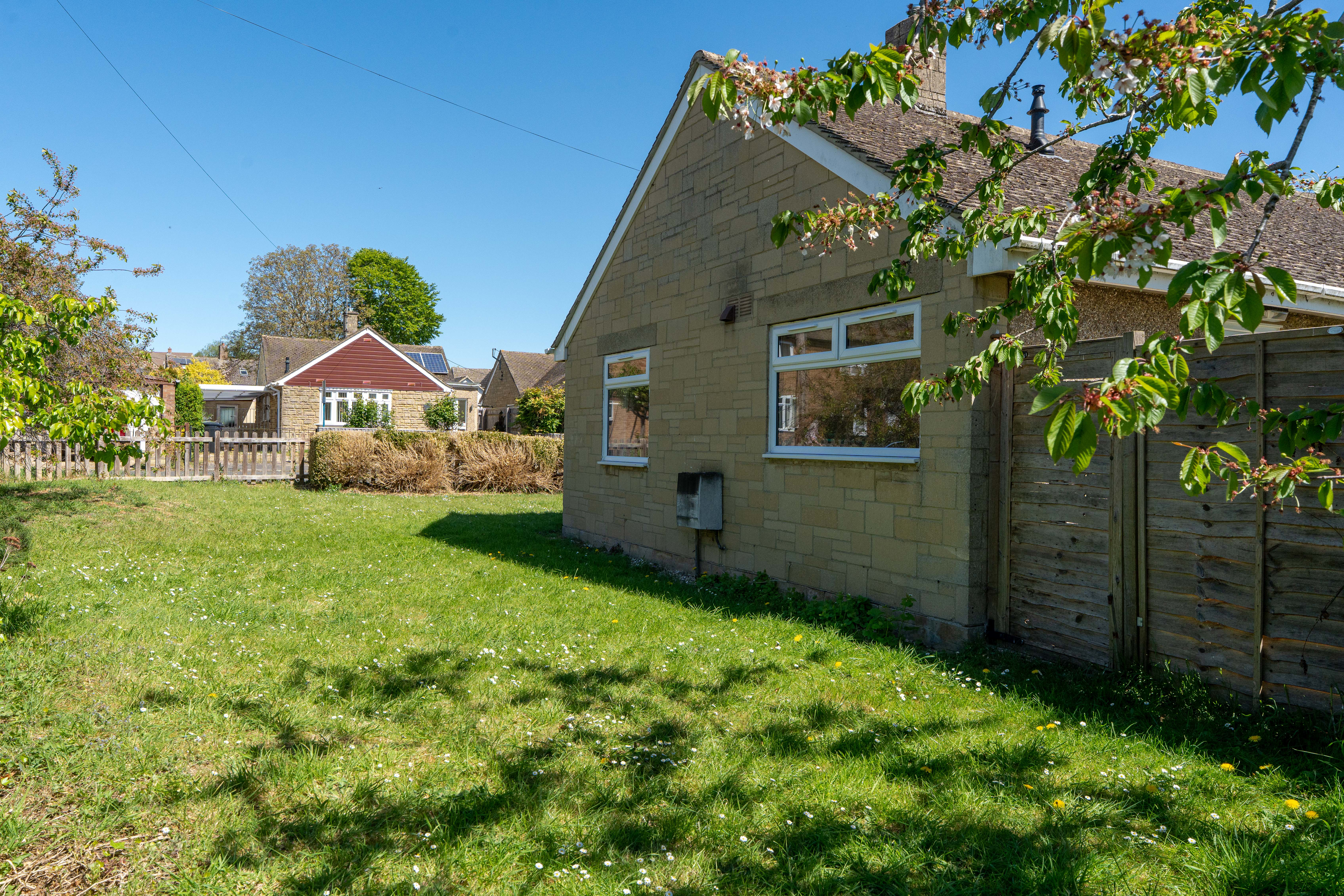 St. Nicholas Road, Tackley, OX5, photo 17