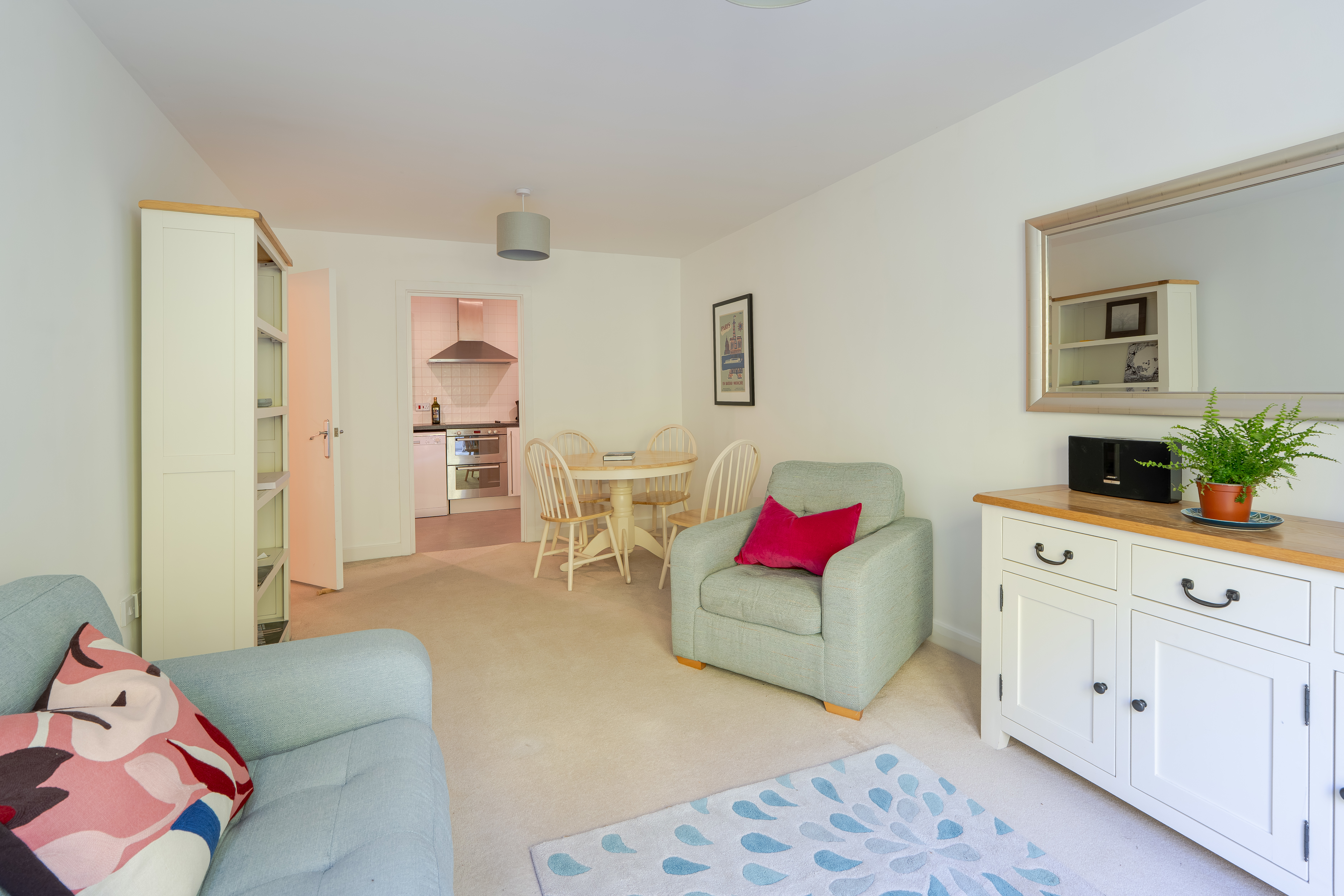 118 Beech Road-04400