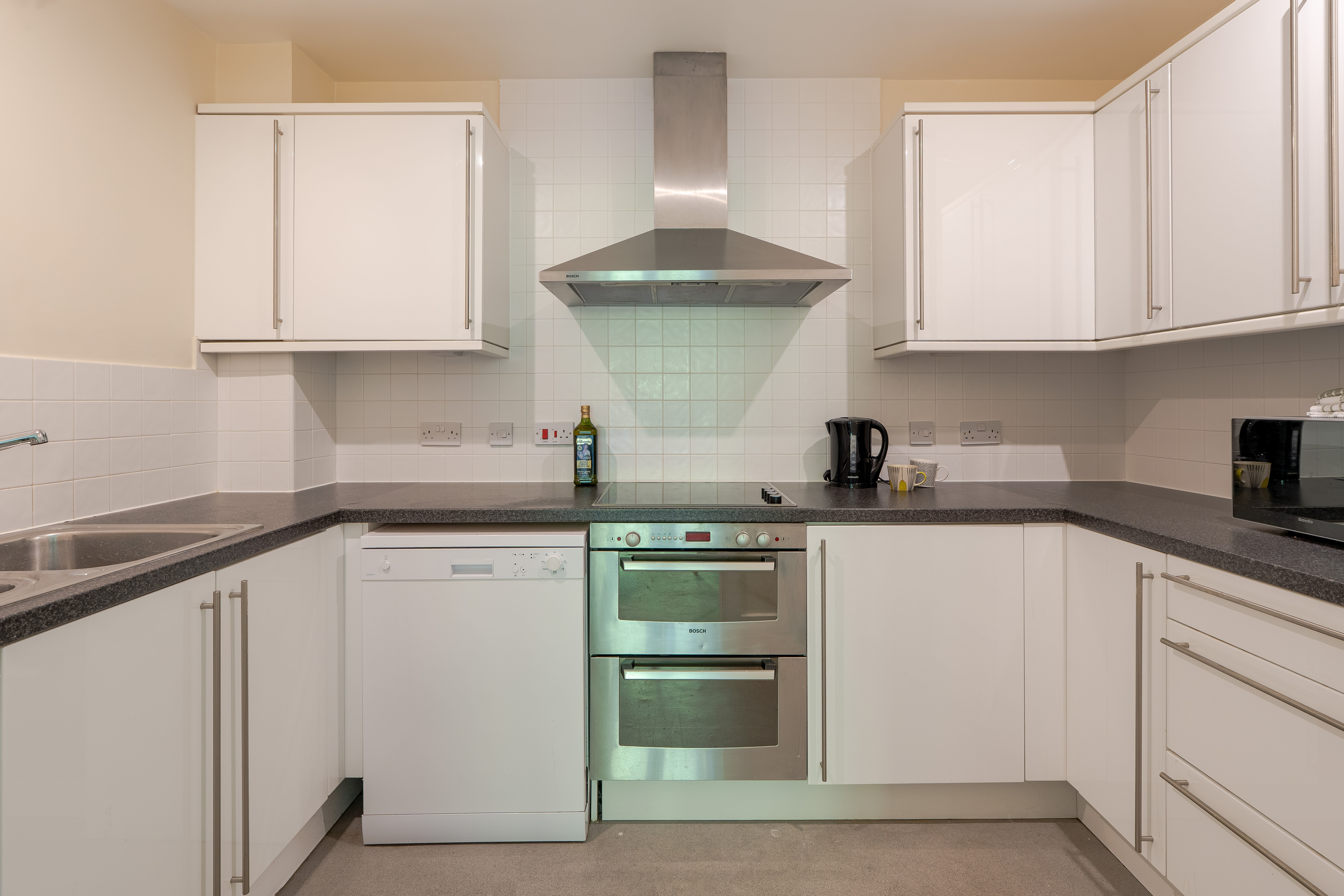 118 Beech Road-04361