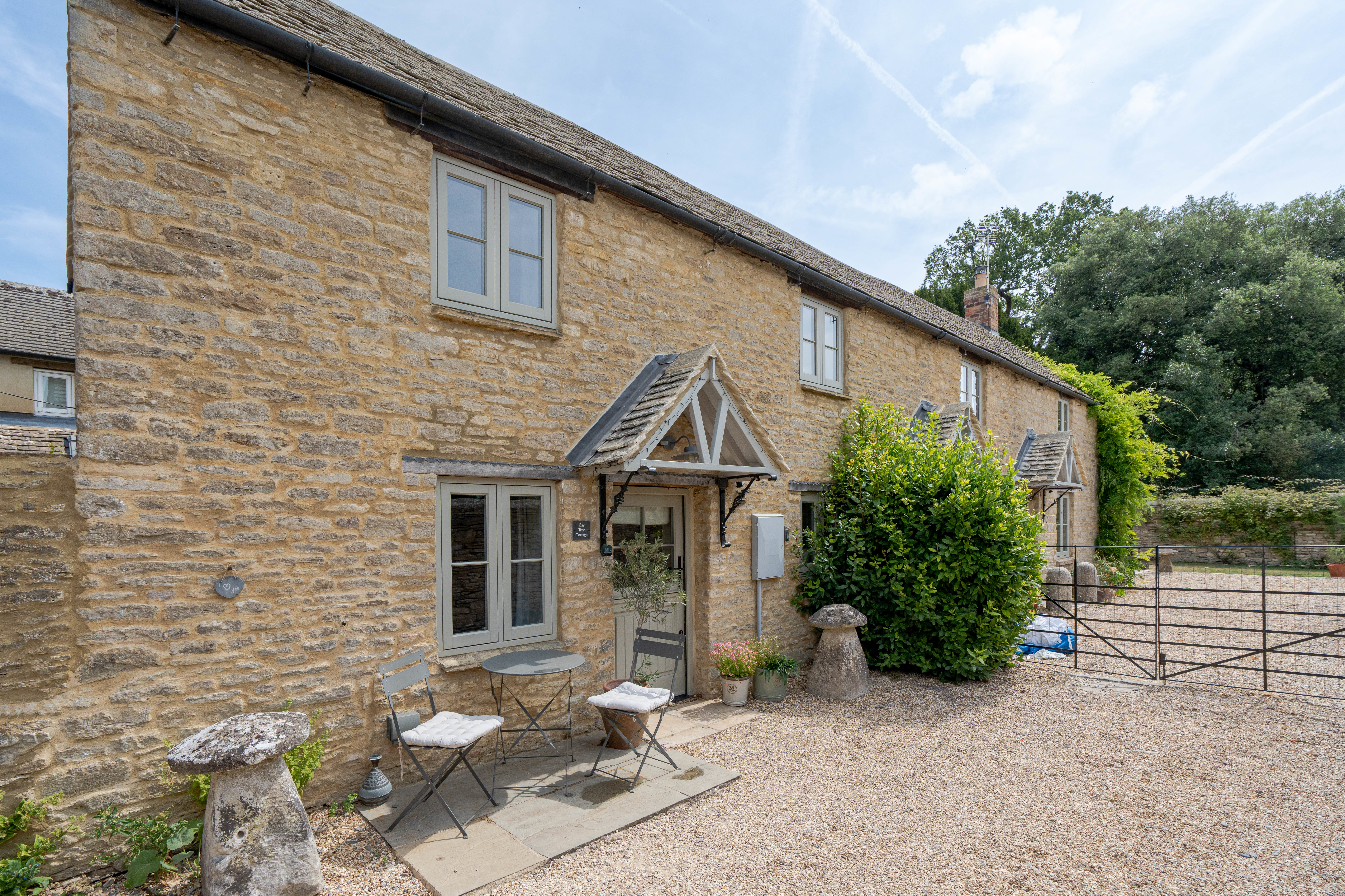 Church Walk, Combe, OX29, photo 5