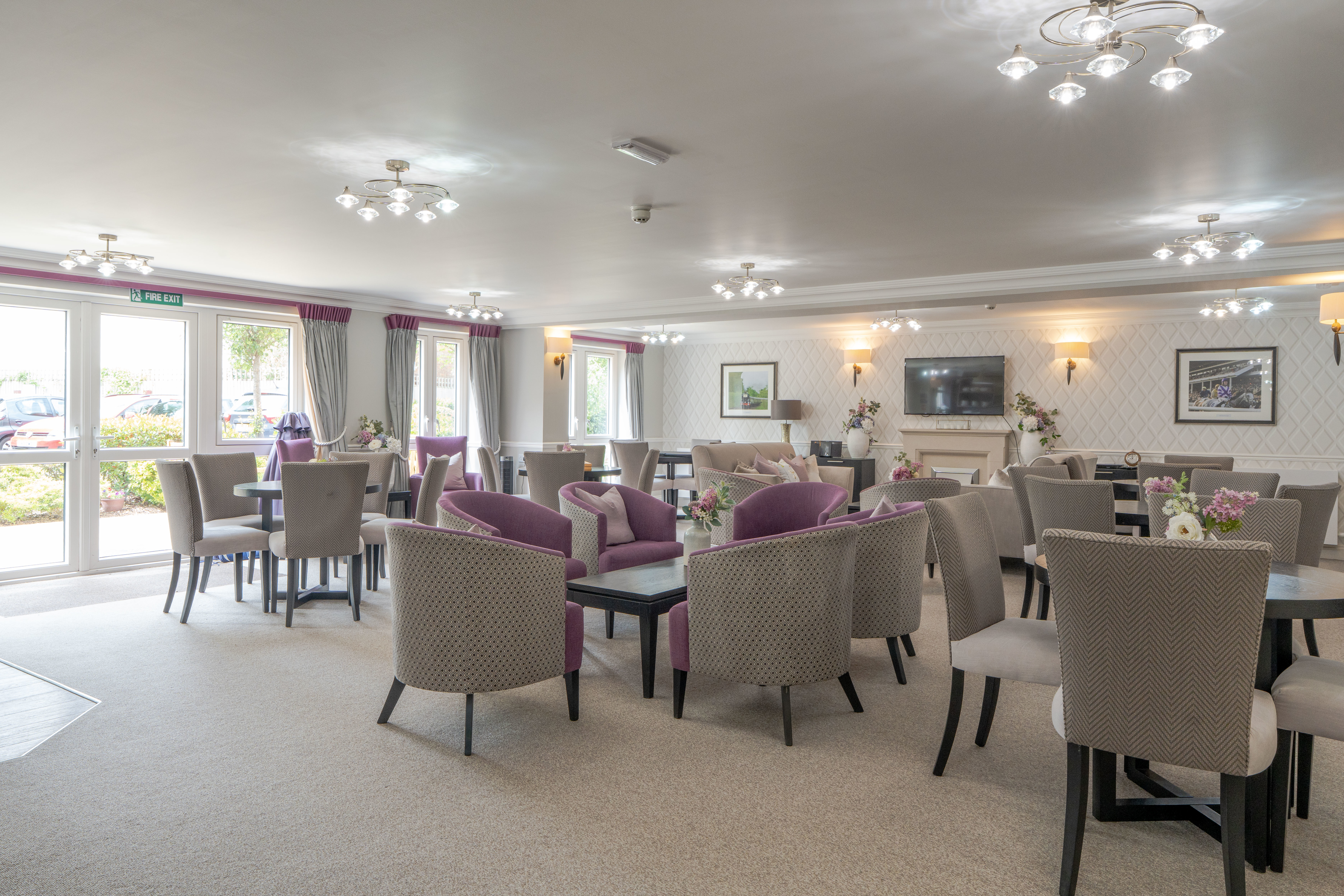 Lewis Carroll Lodge, St Margaret's Road, GL50, photo 8