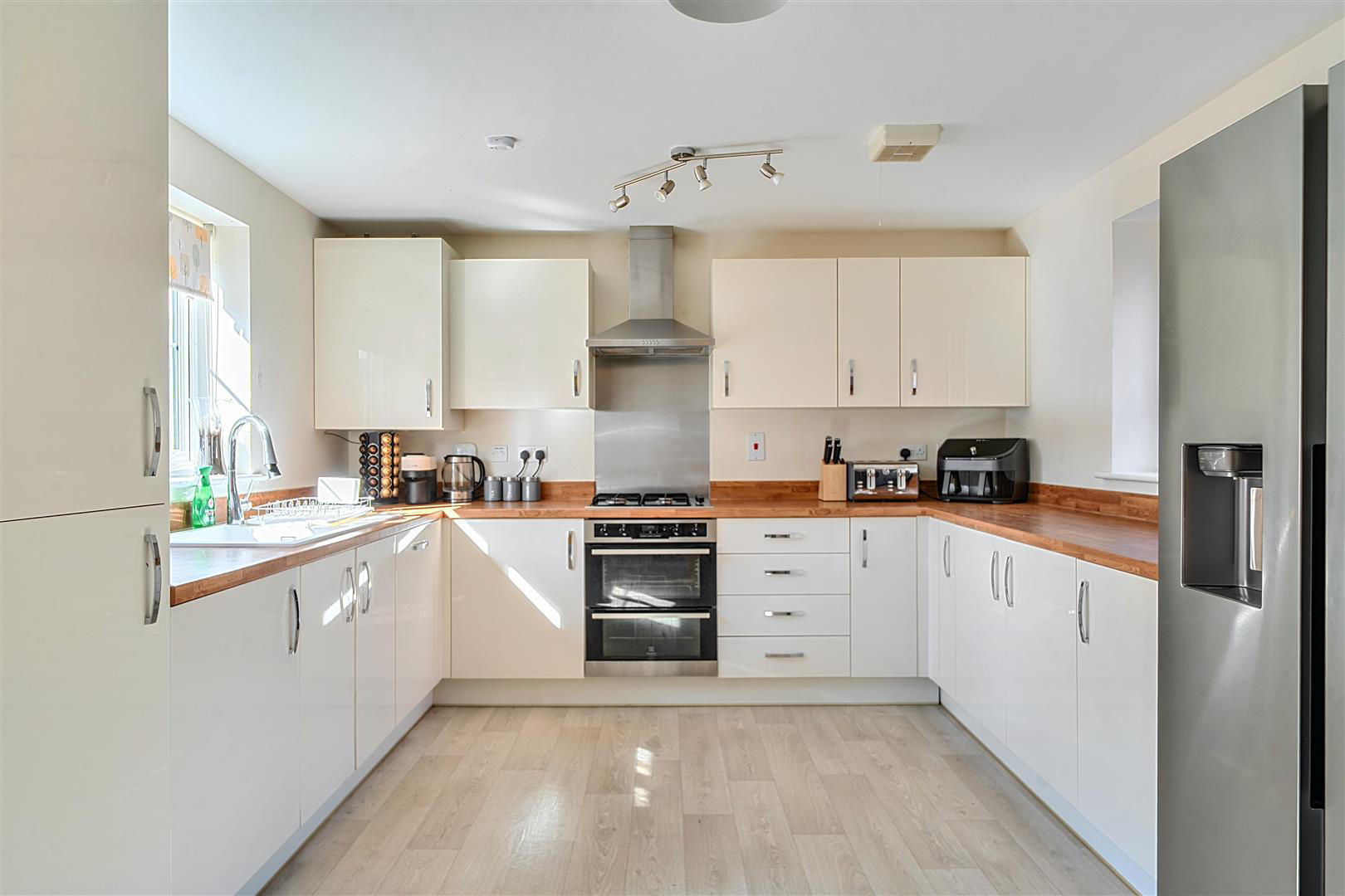 Kirkes Way, Aylesbury, photo 2