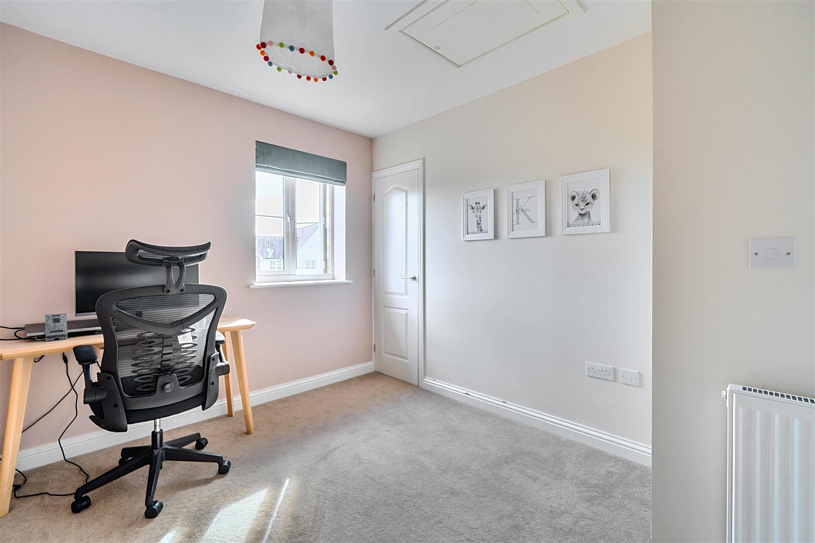Kirkes Way, Aylesbury, photo 9