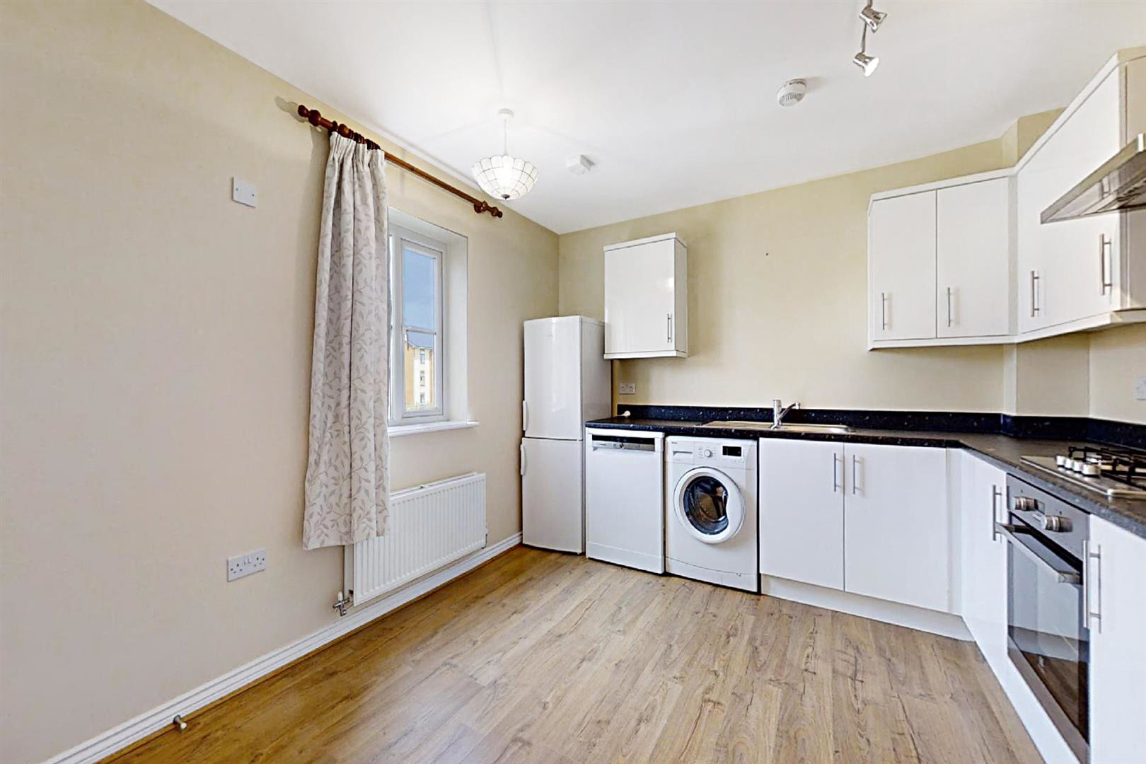 Prince Rupert Drive, Aylesbury, photo 4