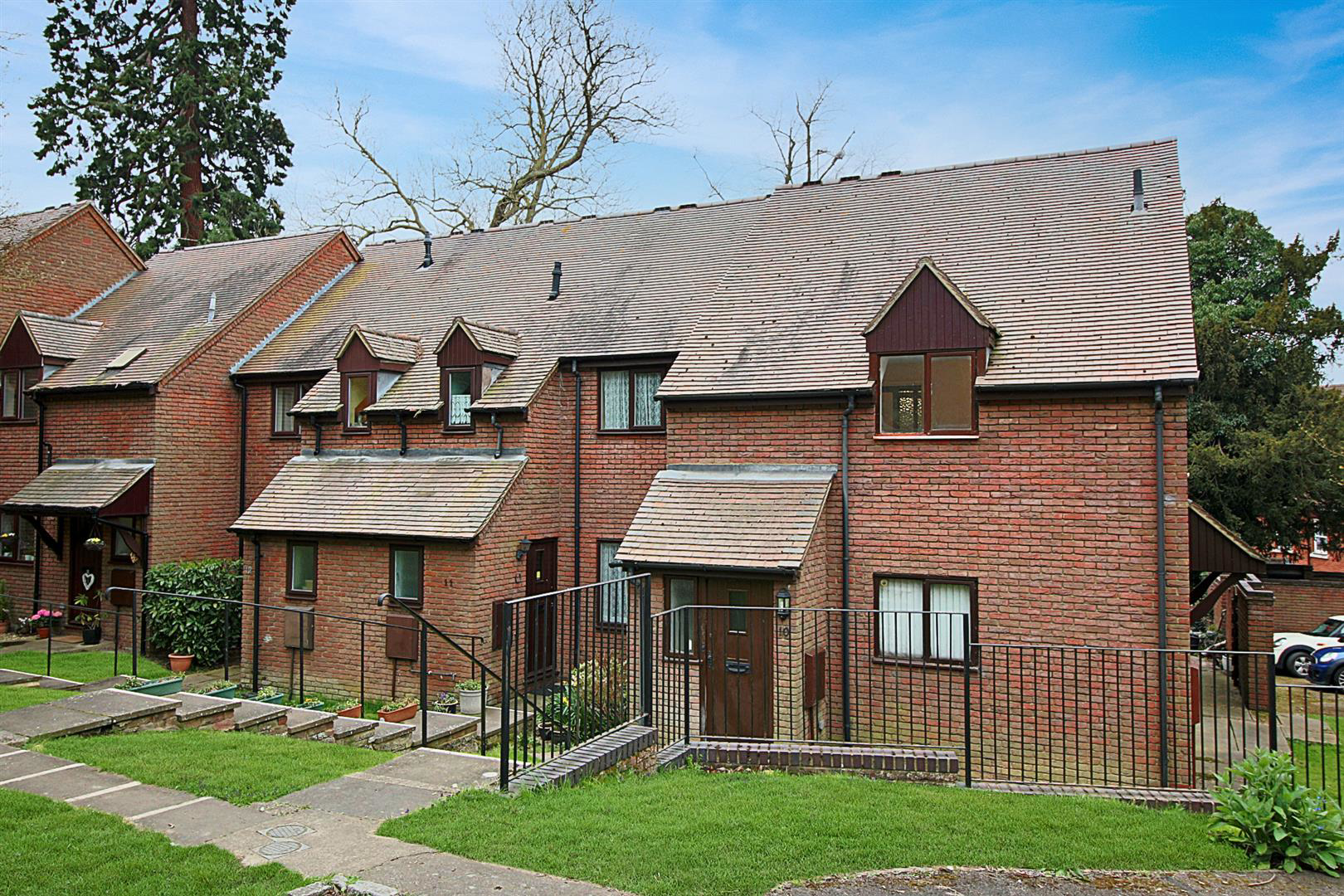 Front of property.jpg