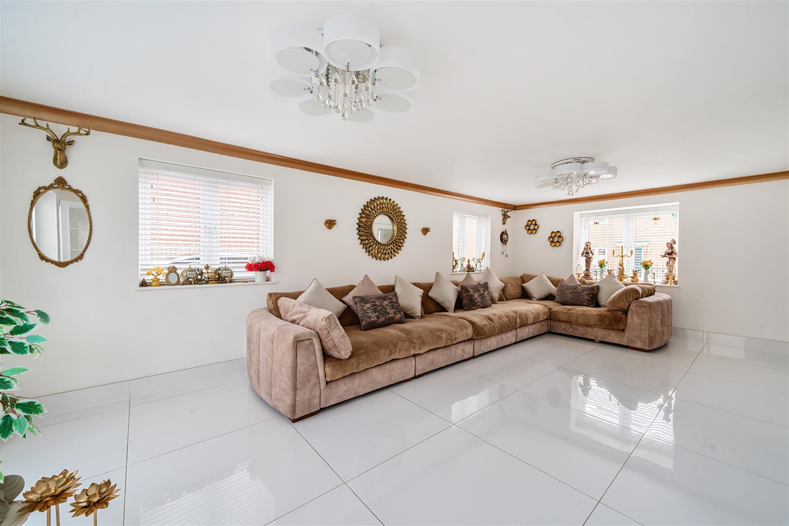 Greensleeves Drive, Aylesbury, photo 3