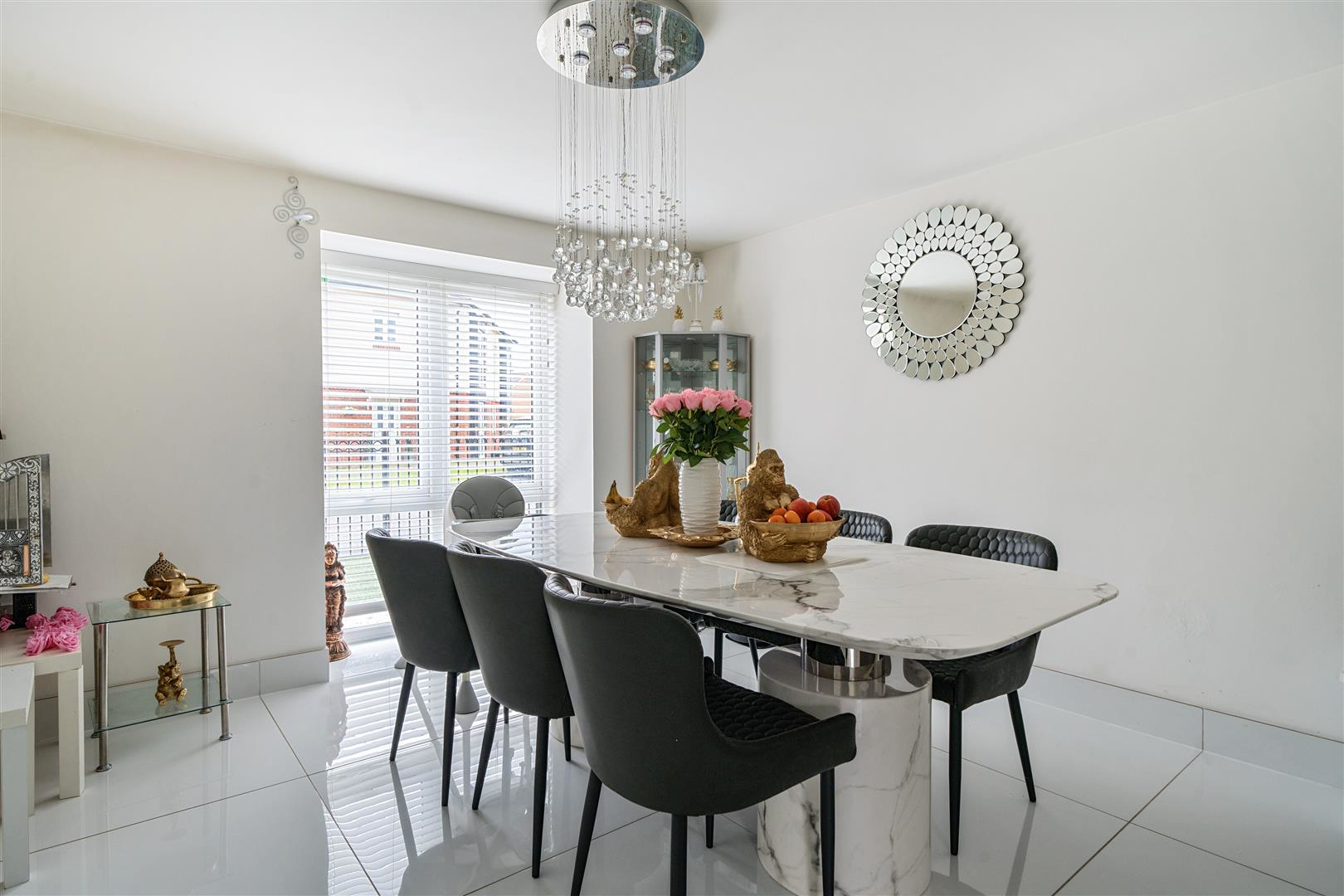 Greensleeves Drive, Aylesbury, photo 6