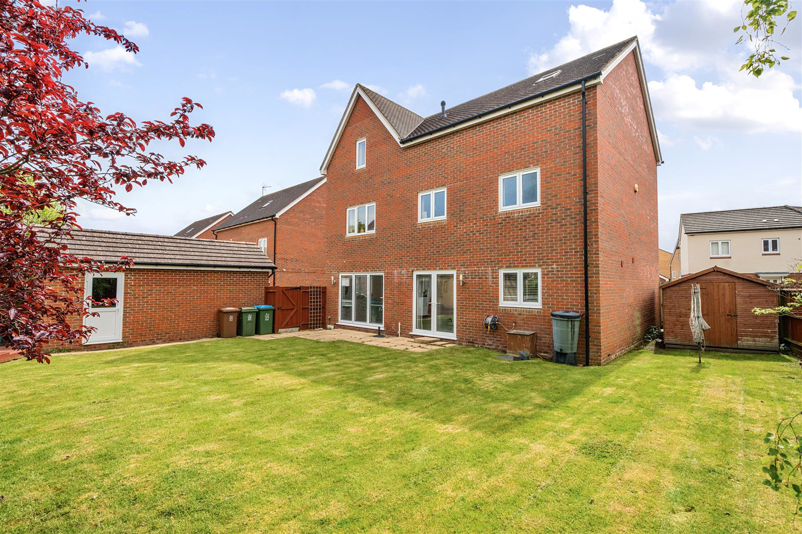 Greensleeves Drive, Aylesbury, photo 16