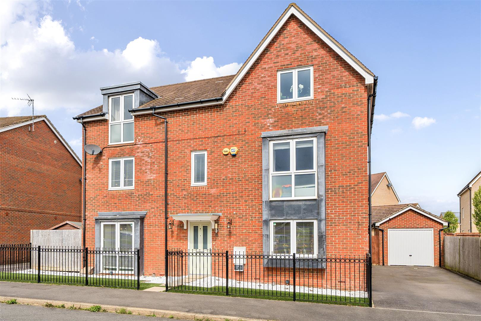 Greensleeves Drive, Aylesbury