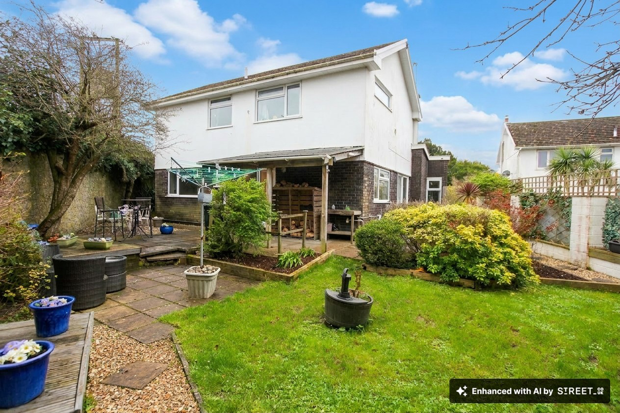 Orchard Lodge, Boverton, Llantwit Major CF61 1UH
