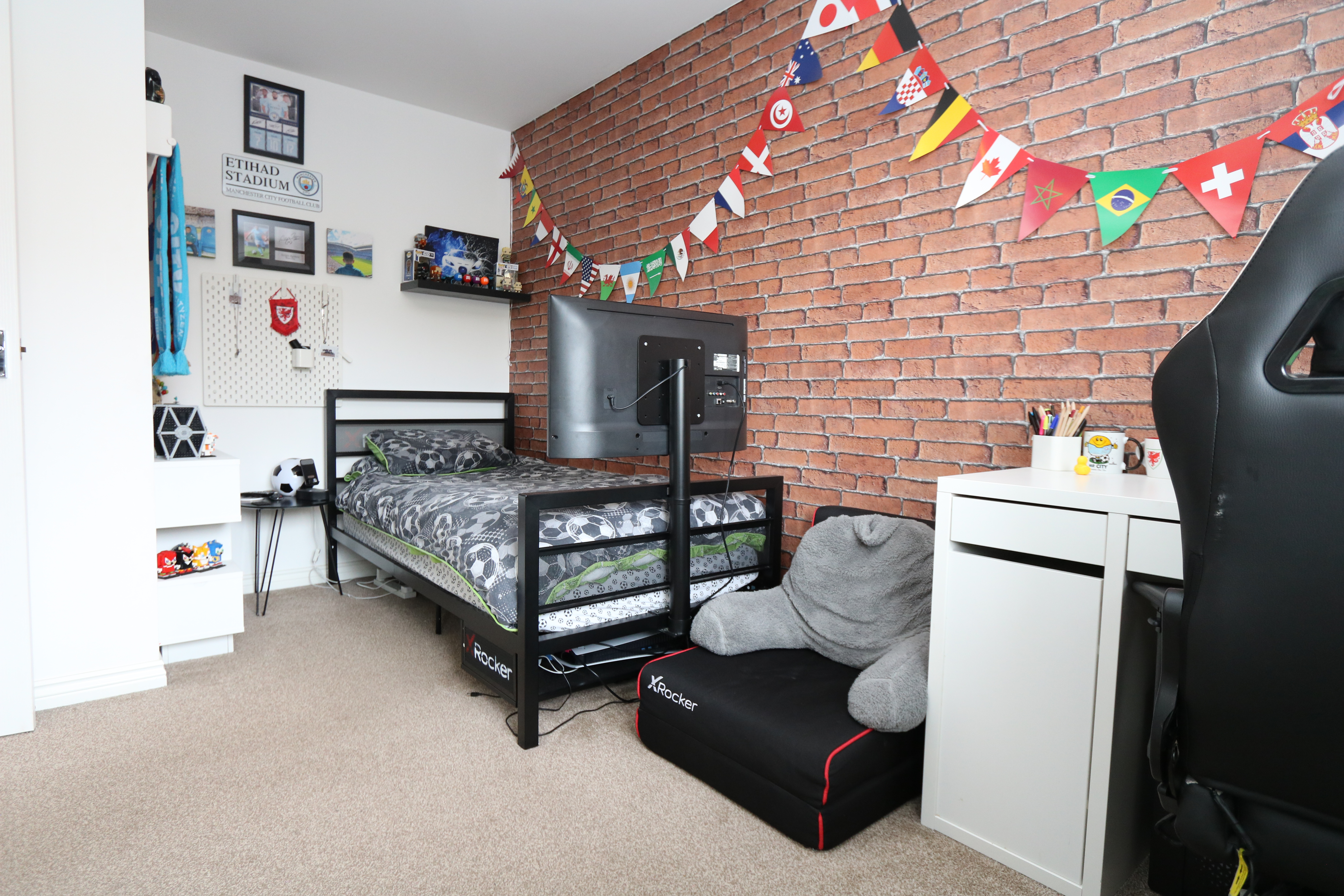 Photo 21