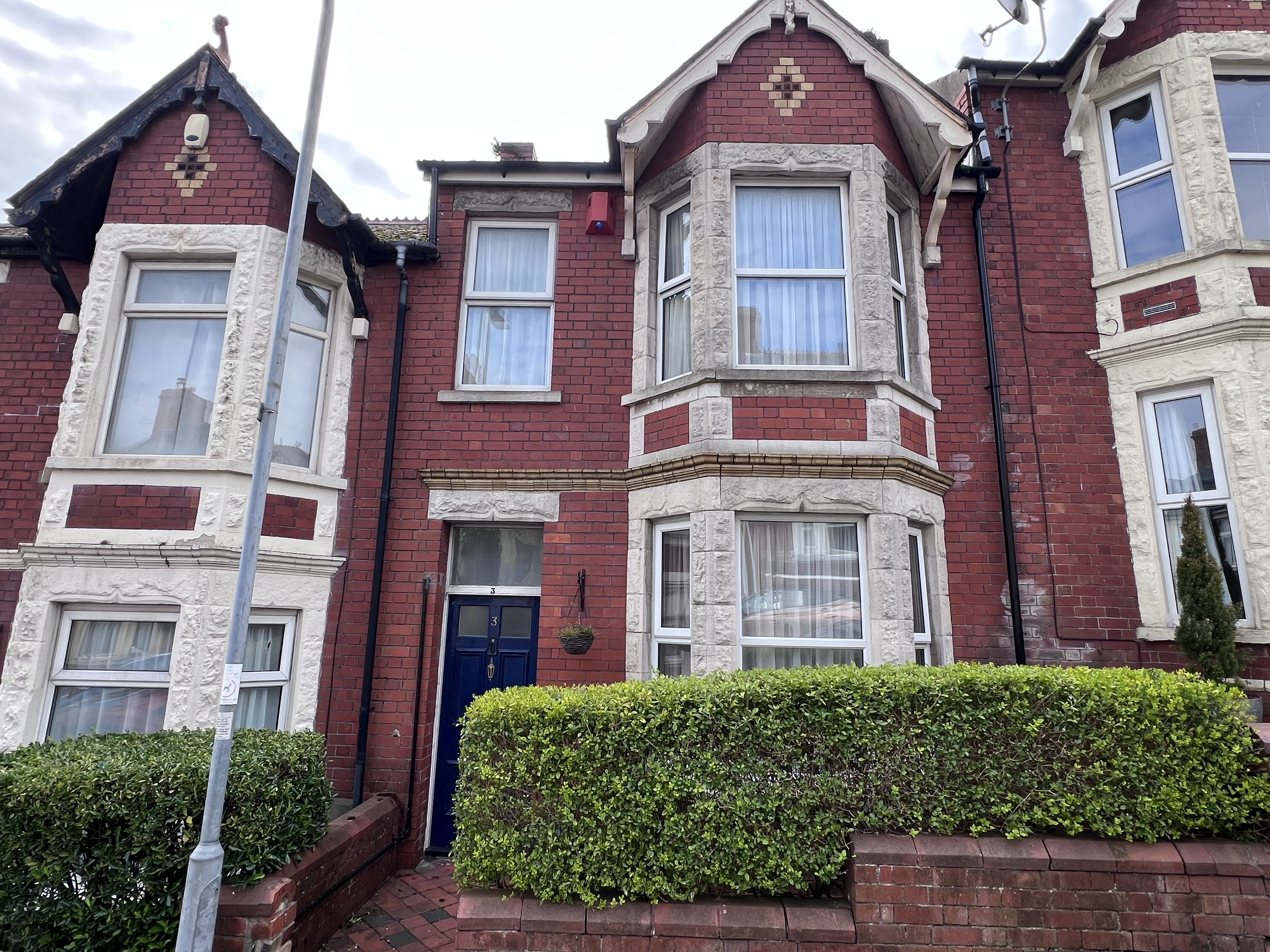 Miskin Street, Barry, CF62