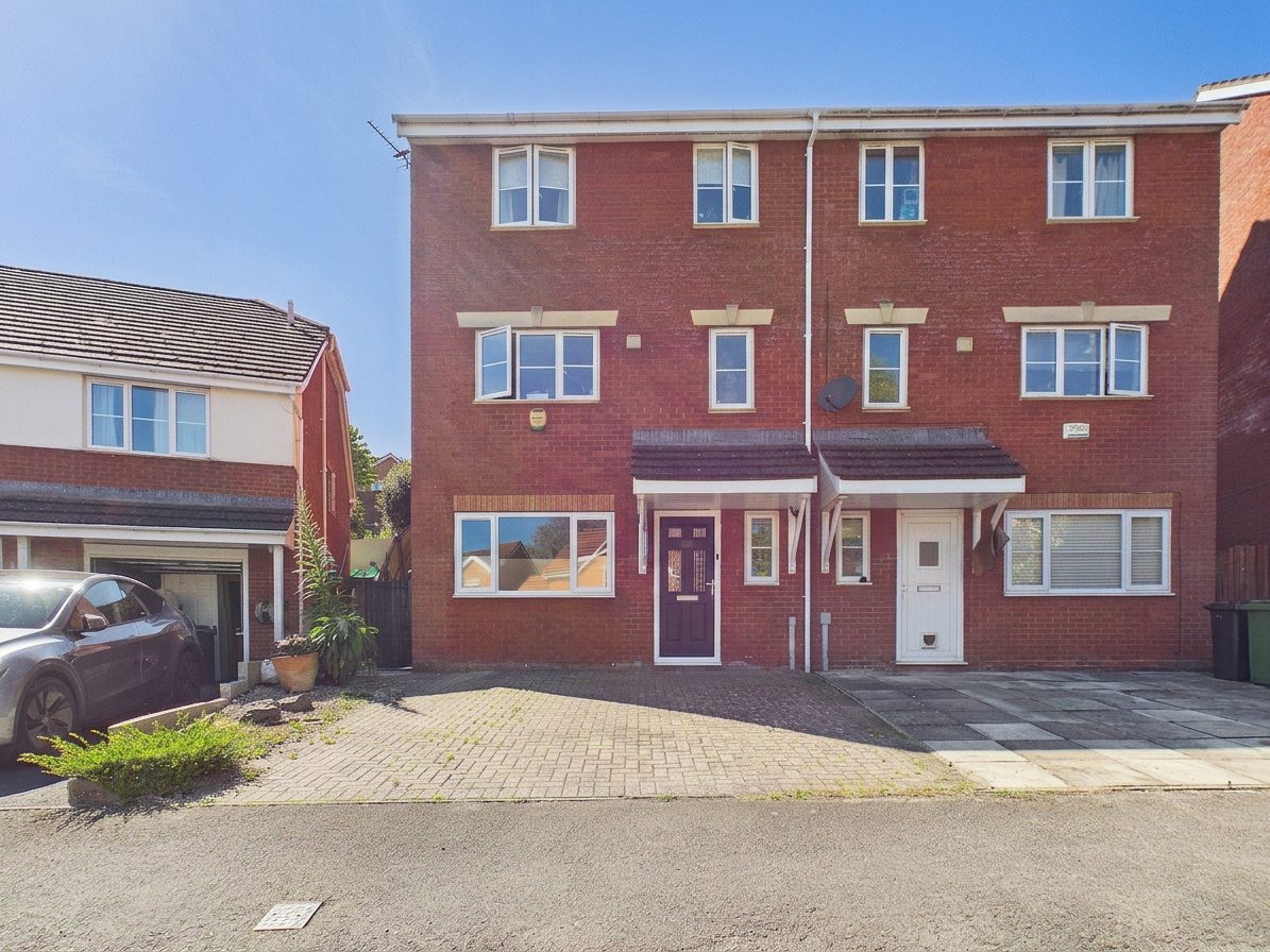 Trem Mapgoll (Pencoedtre Village), Barry, CF63