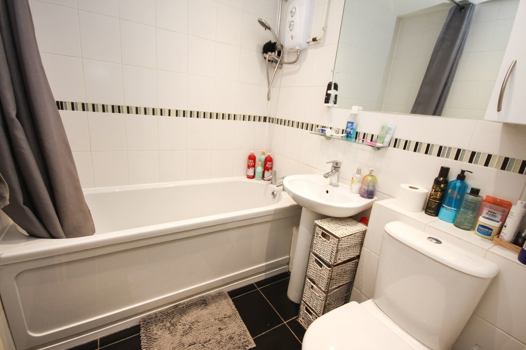 Crofton Close, Bracknell, photo 5