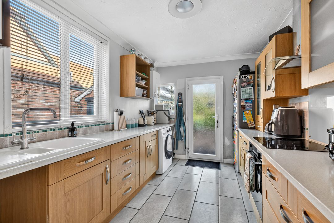 Reading Road, Winnersh, RG41, photo 5