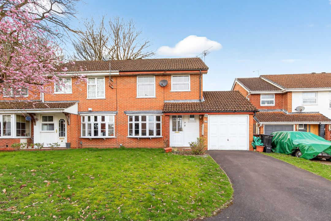 Kent Close, Wokingham, RG41