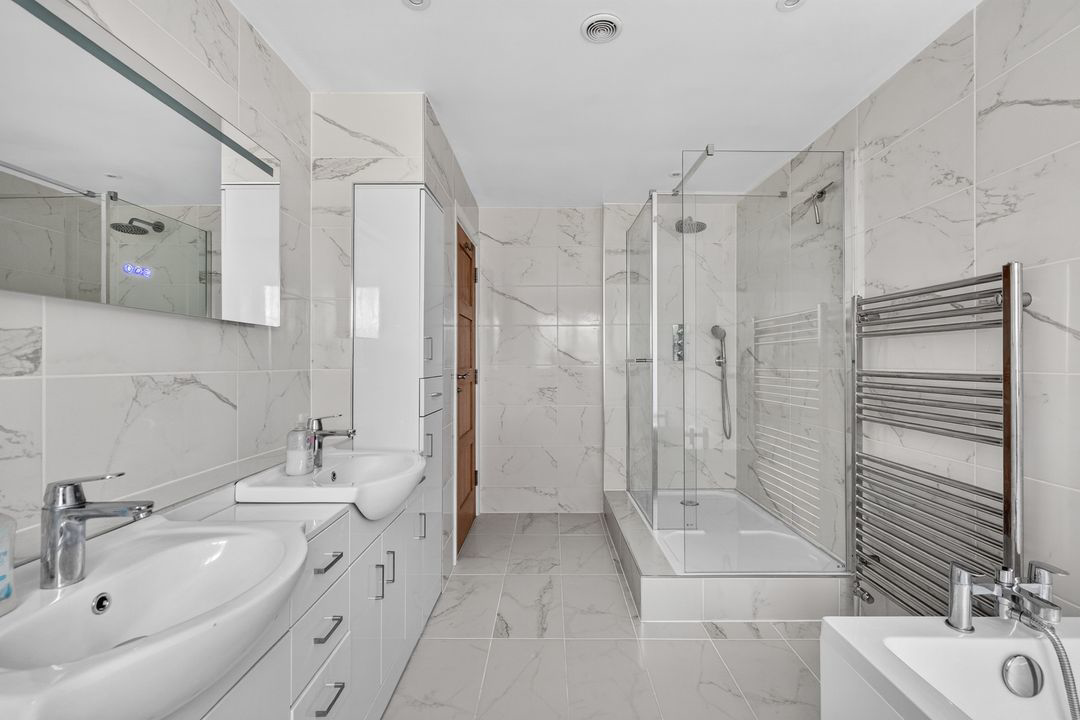 rushmerelarge25